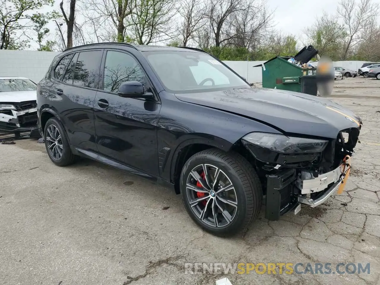 4 Photograph of a damaged car 5UX43EU03S9Z55582 BMW X5 2025