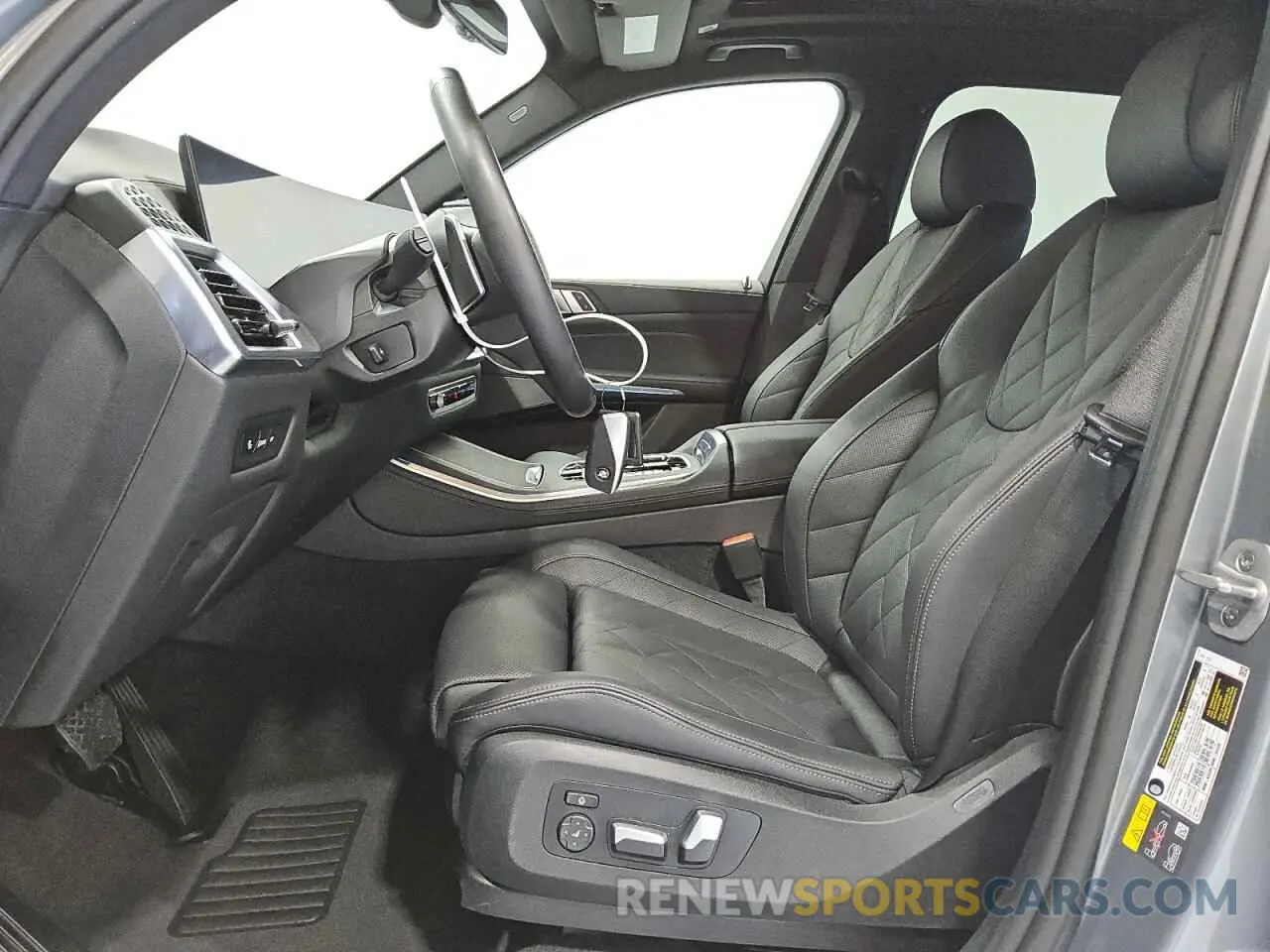 7 Фотография поврежденного автомобиля 5UX43EU07S9Y94415 BMW X5 2025