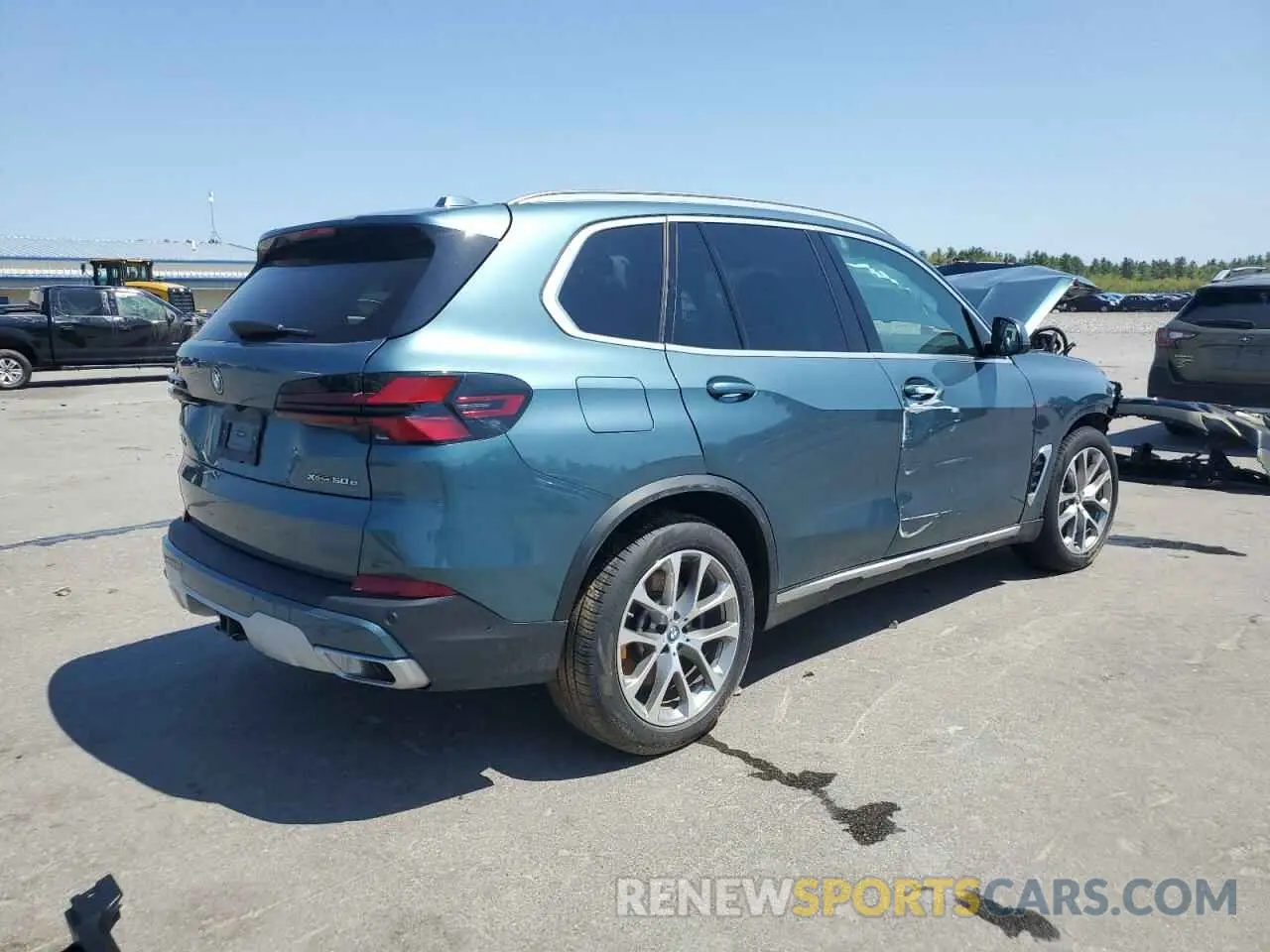 3 Photograph of a damaged car 5UX43EU0XS9X05014 BMW X5 2025