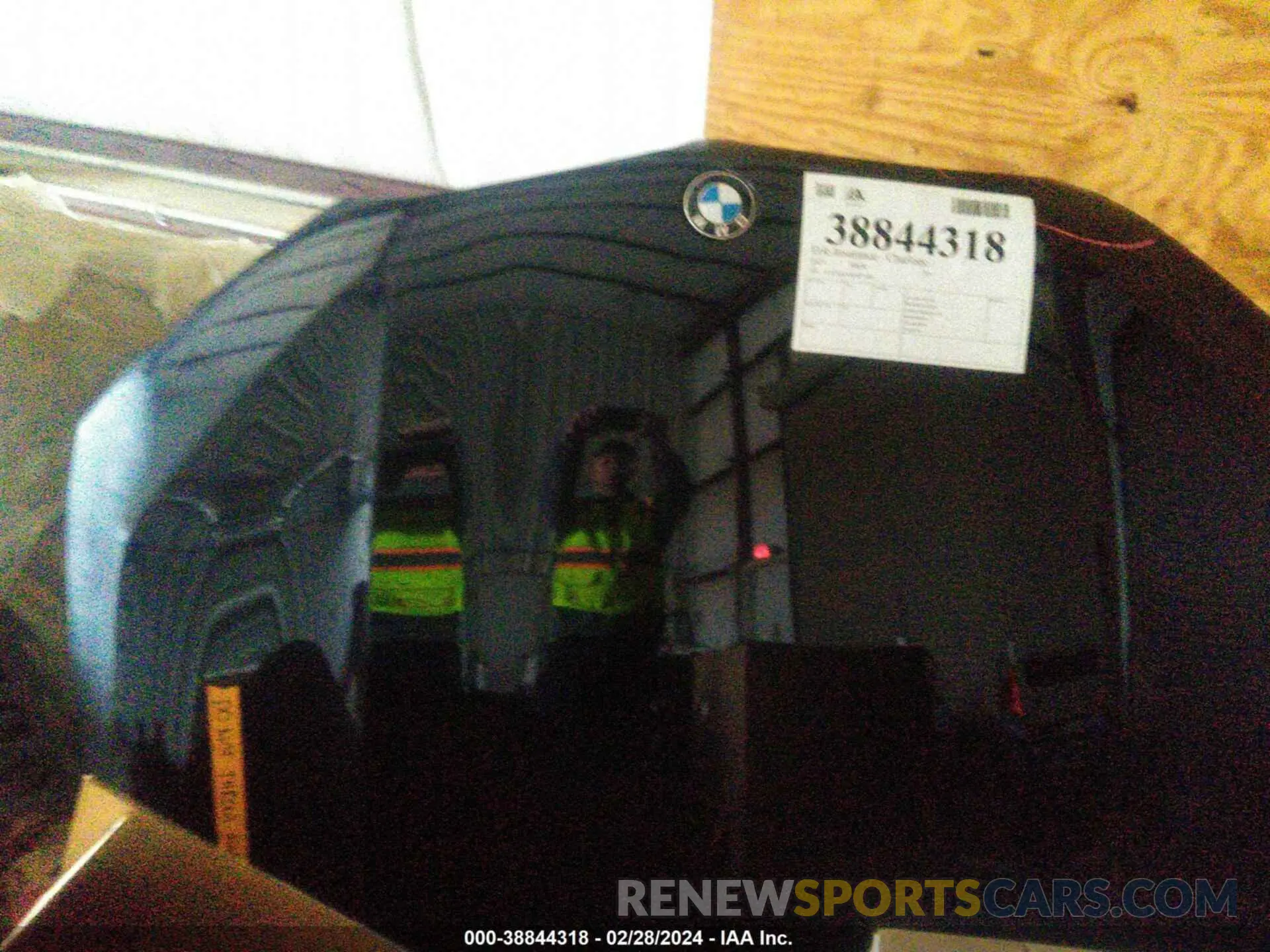 13 Photograph of a damaged car 5UXCR4C0XP9P75089 BMW X5 HOOD/LIGHT 2023