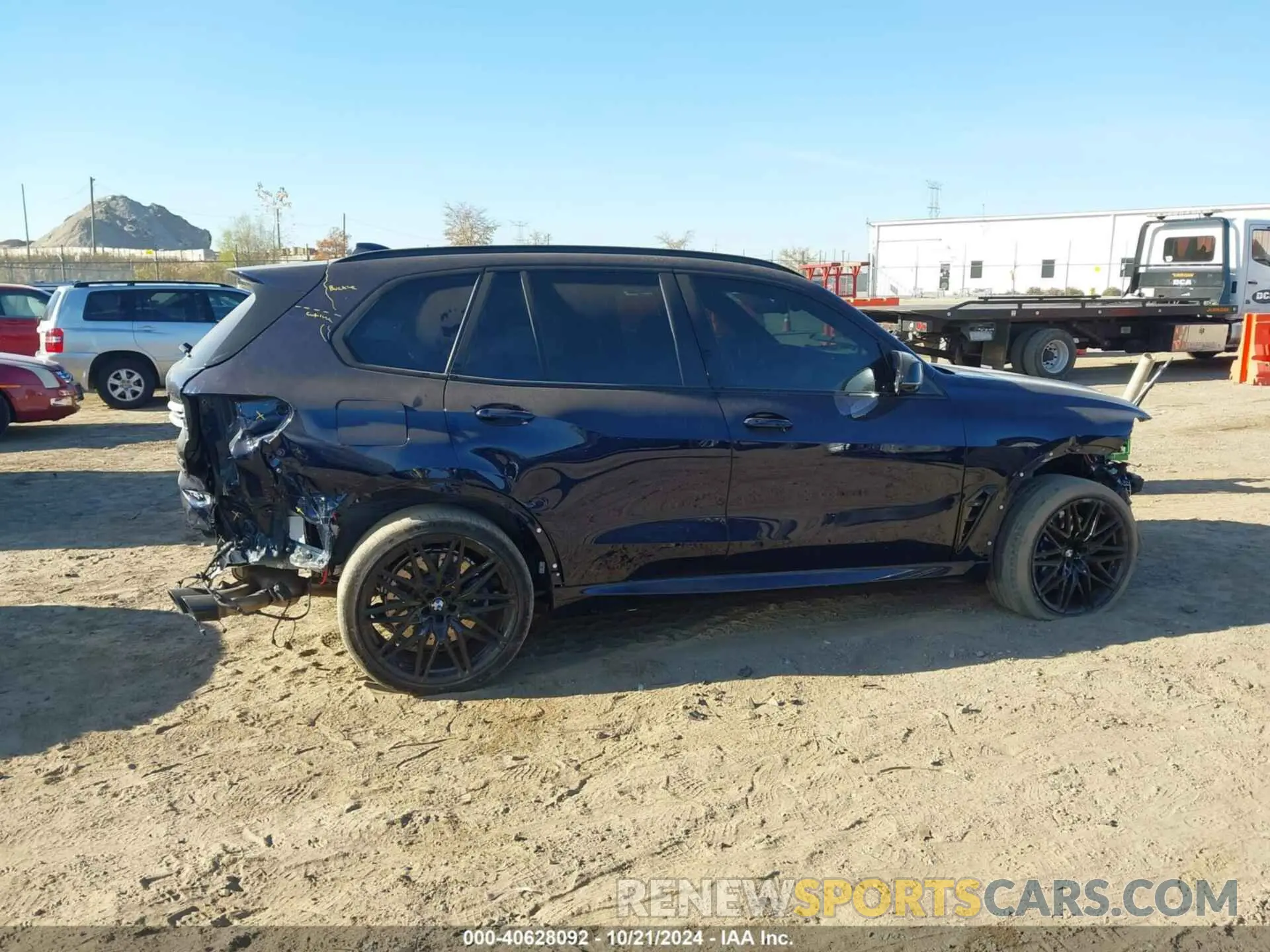 13 Фотография поврежденного автомобиля 5YMJU0C08M9E21223 BMW X5 M 2021