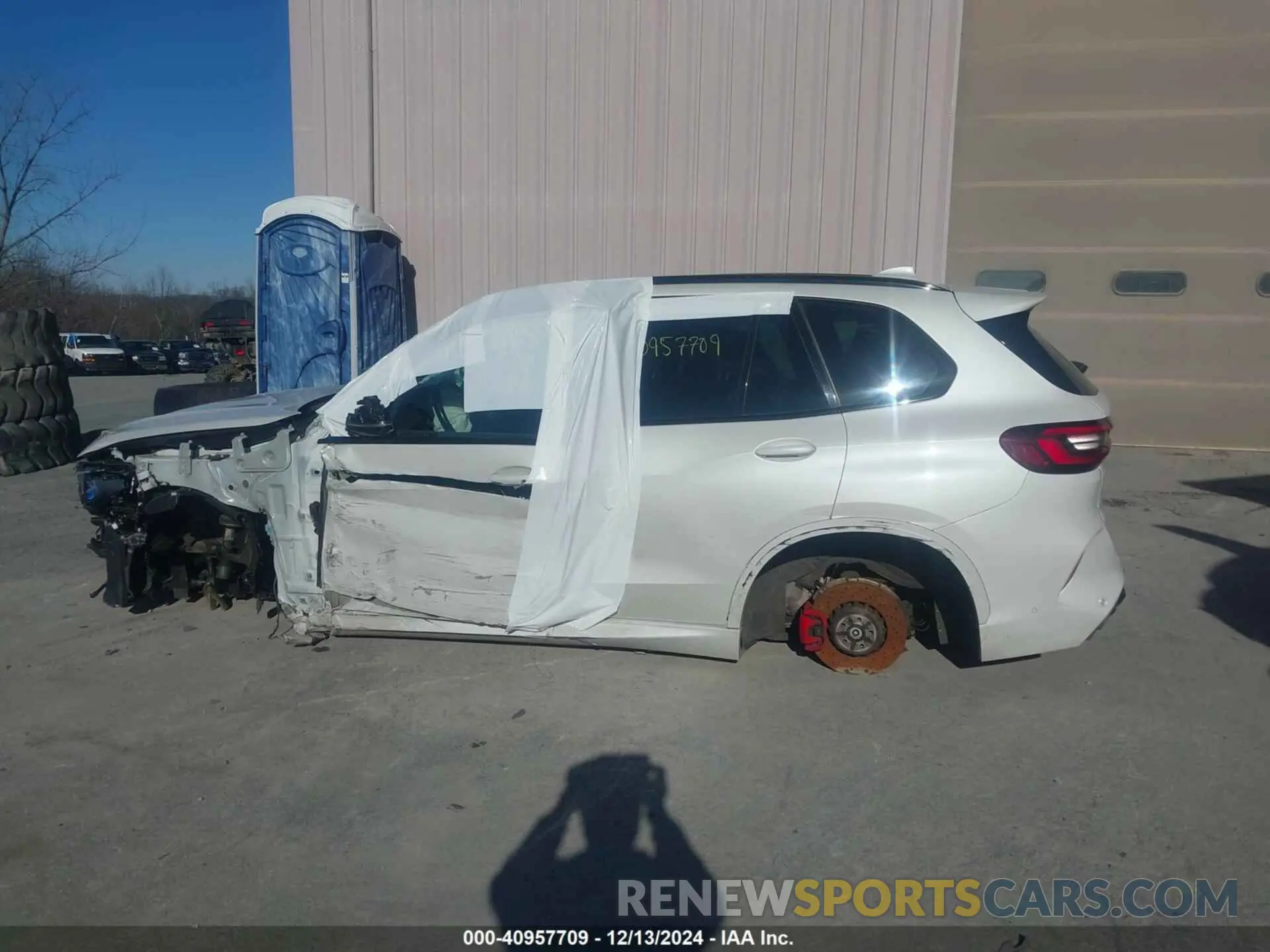 13 Photograph of a damaged car 5YMJU0C03P9R24062 BMW X5 M 2023