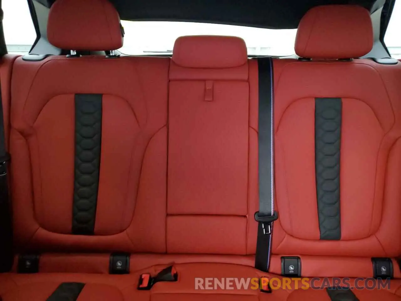 10 Фотография поврежденного автомобиля 5YM13ET09S9X53469 BMW X5 M COMPE 2025