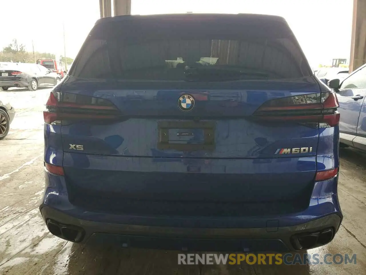 6 Фотография поврежденного автомобиля 5UX33EU09R9T85271 BMW X5 M60I 2024