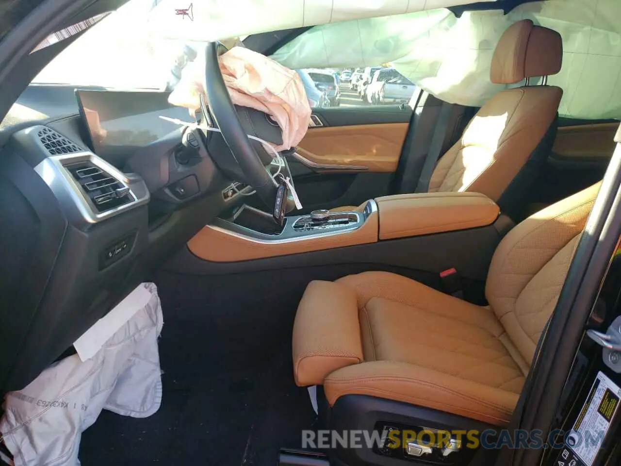 7 Photograph of a damaged car 5UX33EU01S9X45834 BMW X5 M60I 2025