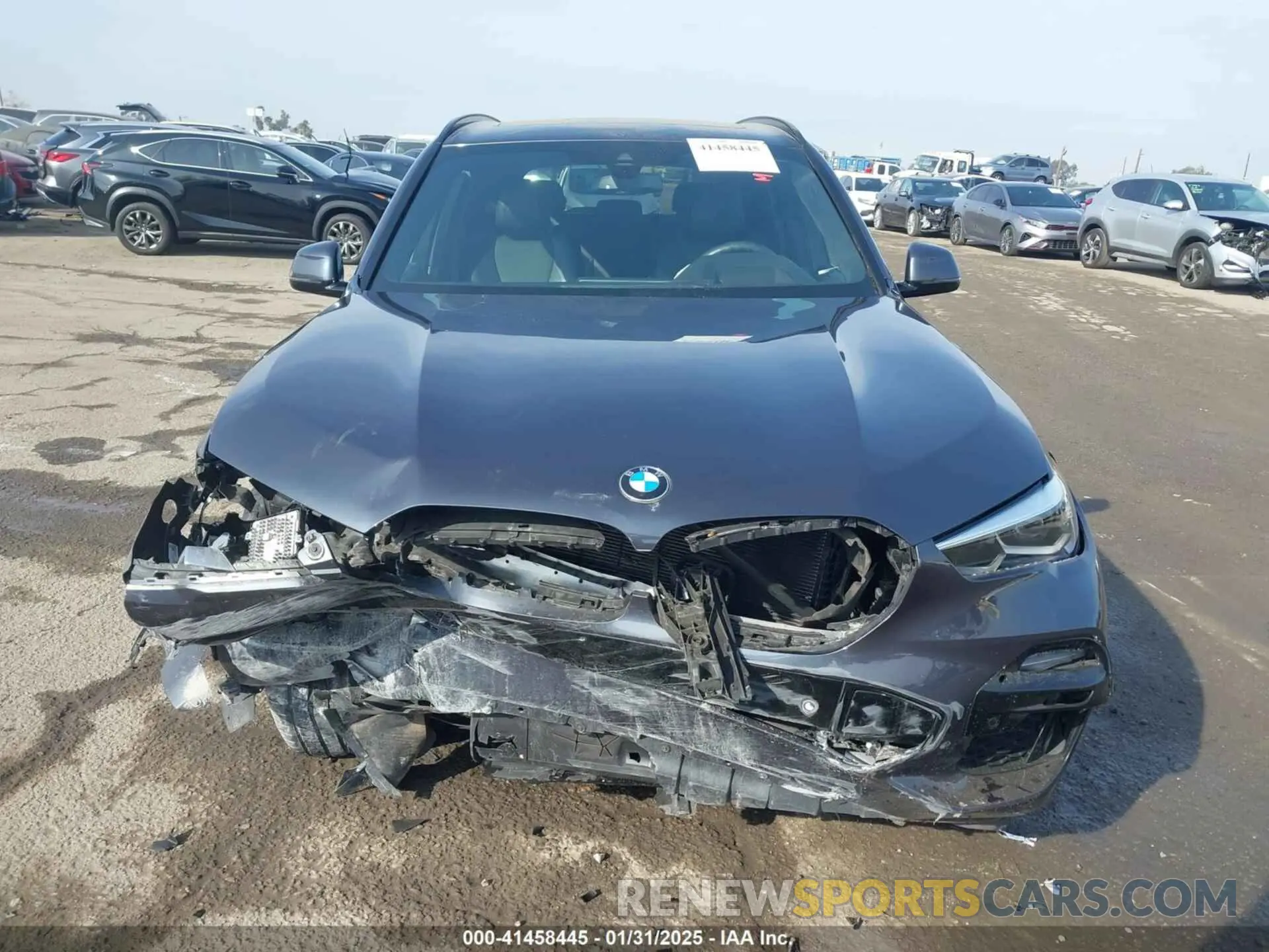 12 Photograph of a damaged car 5UXTA6C00M9D24349 BMW X5 PHEV 2021