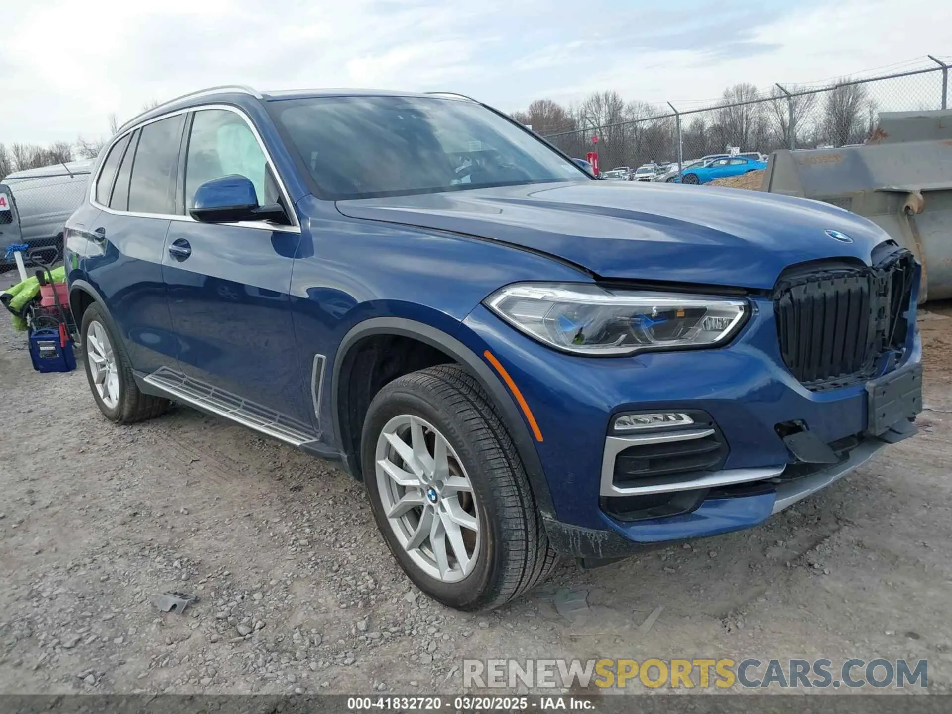 1 Photograph of a damaged car 5UXTA6C07M9F32034 BMW X5 PHEV 2021