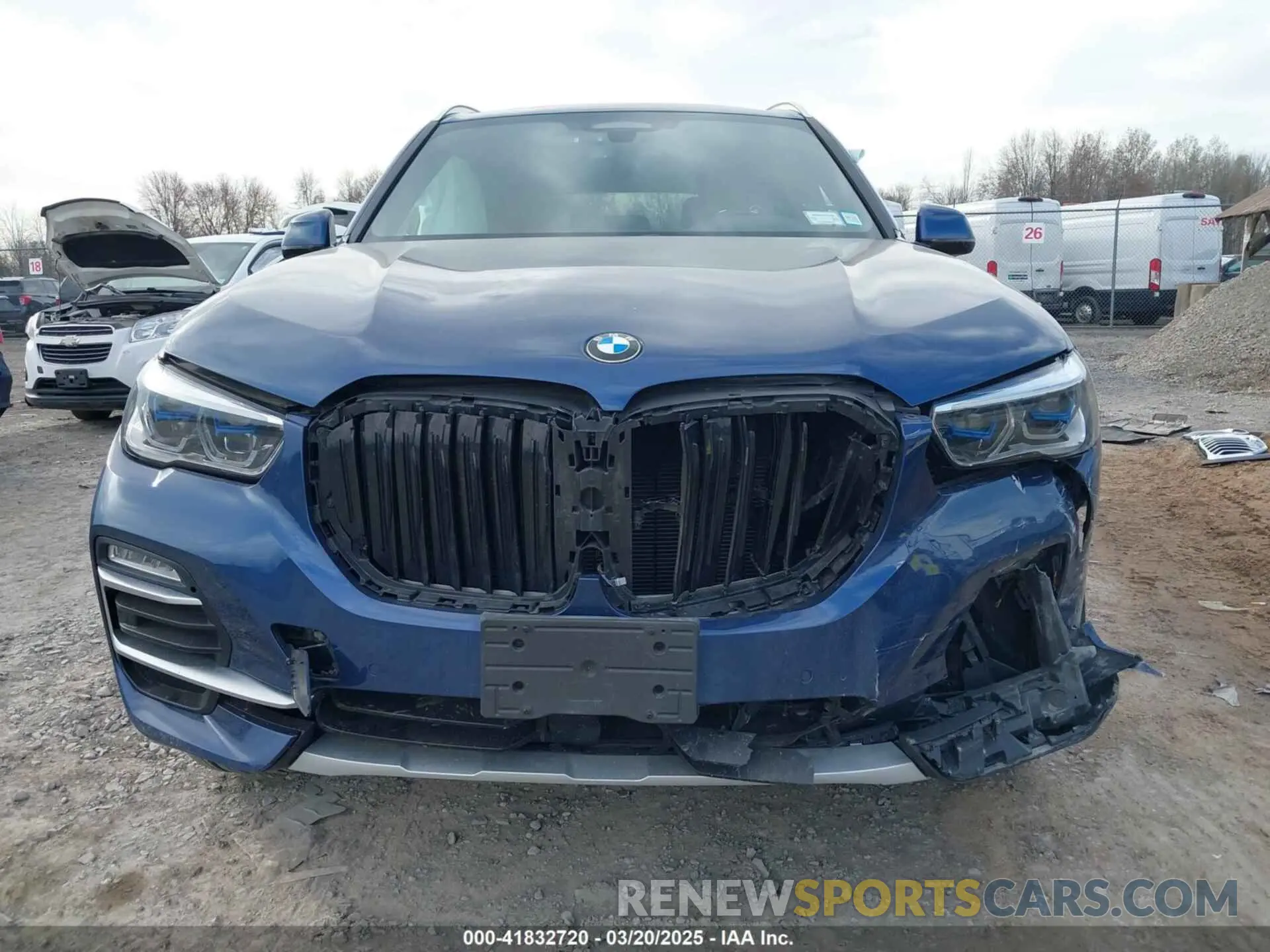13 Photograph of a damaged car 5UXTA6C07M9F32034 BMW X5 PHEV 2021