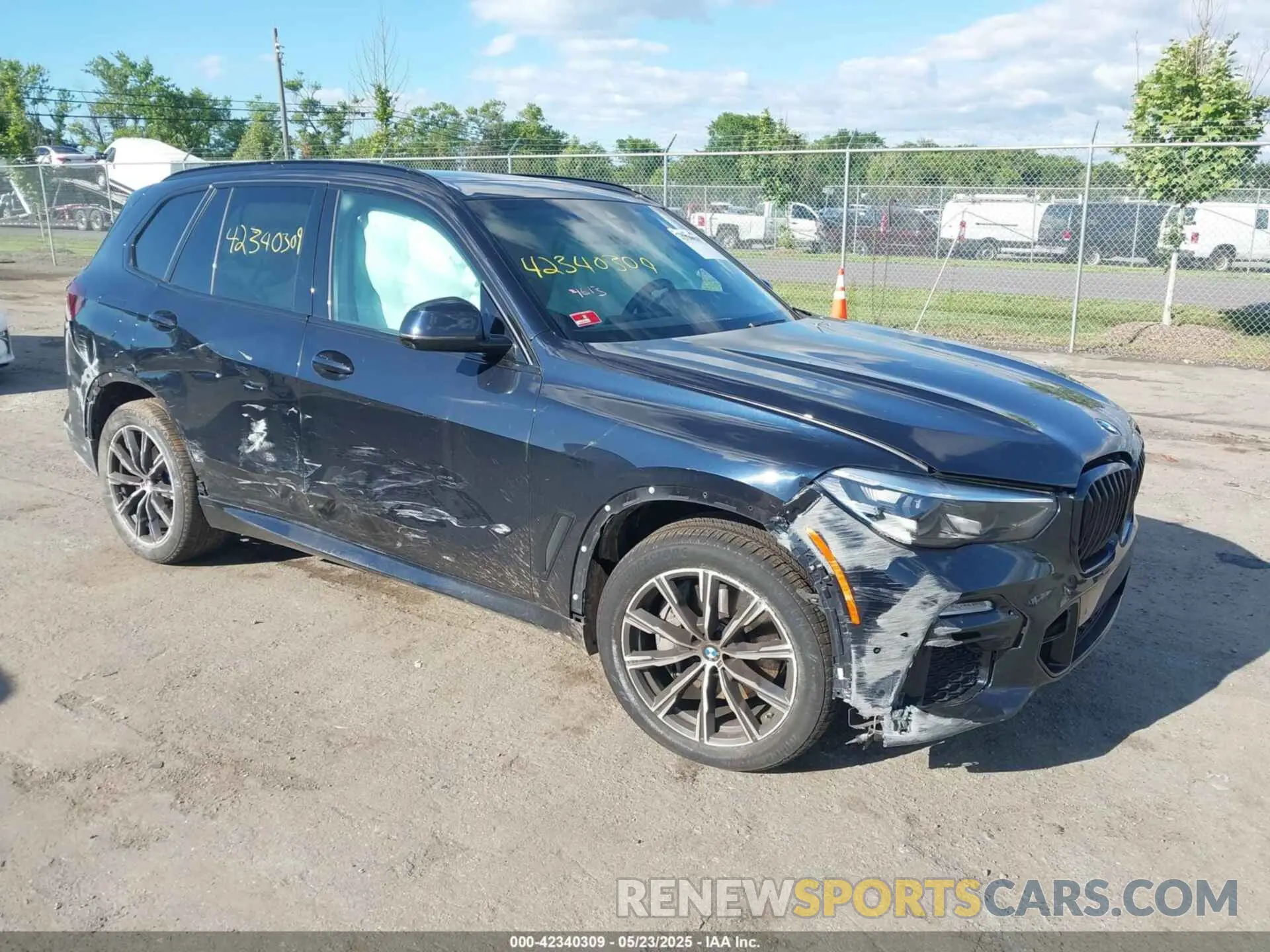1 Фотография поврежденного автомобиля 5UXTA6C09M9F27367 BMW X5 PHEV 2021