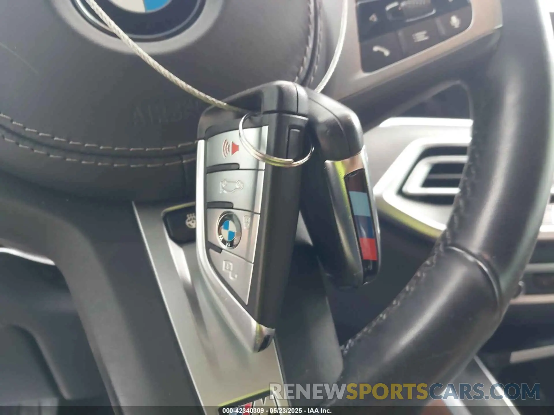 11 Фотография поврежденного автомобиля 5UXTA6C09M9F27367 BMW X5 PHEV 2021