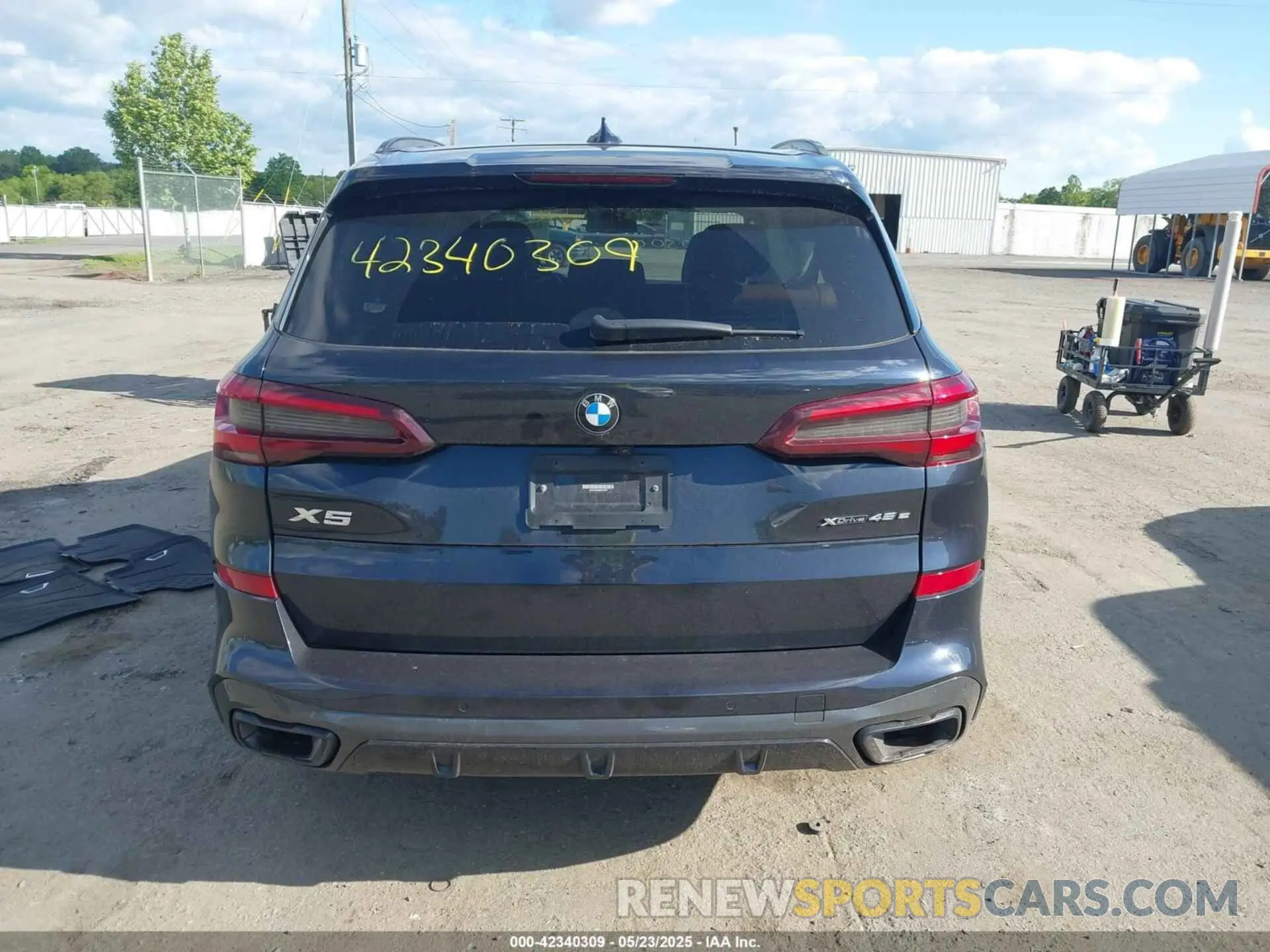 16 Фотография поврежденного автомобиля 5UXTA6C09M9F27367 BMW X5 PHEV 2021