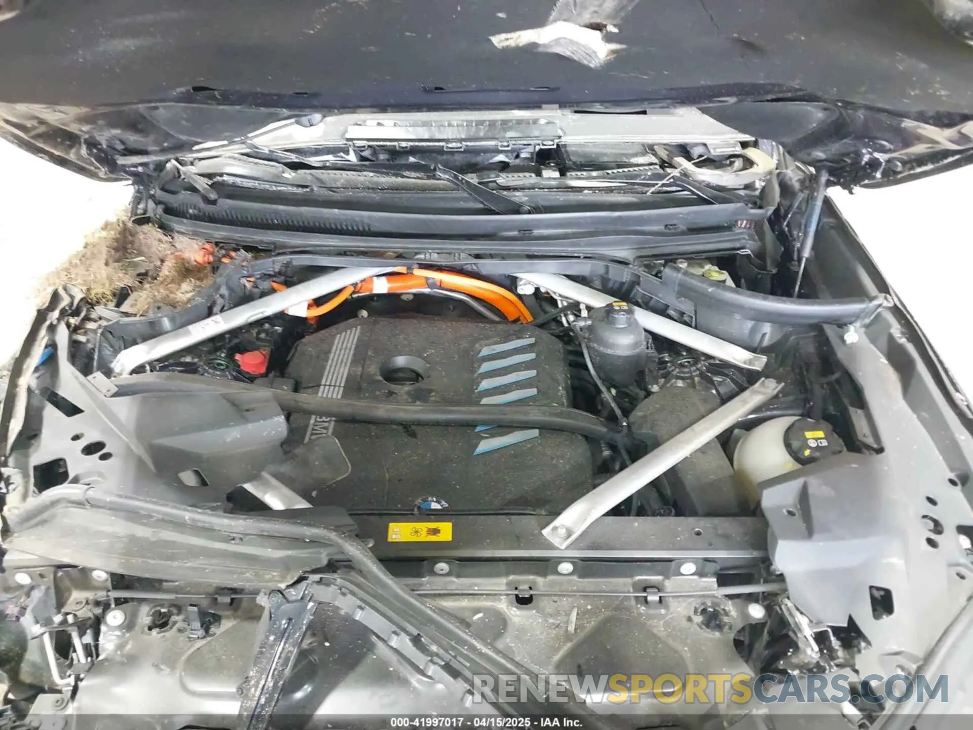 10 Photograph of a damaged car 5UXTA6C08N9J37777 BMW X5 PHEV 2022
