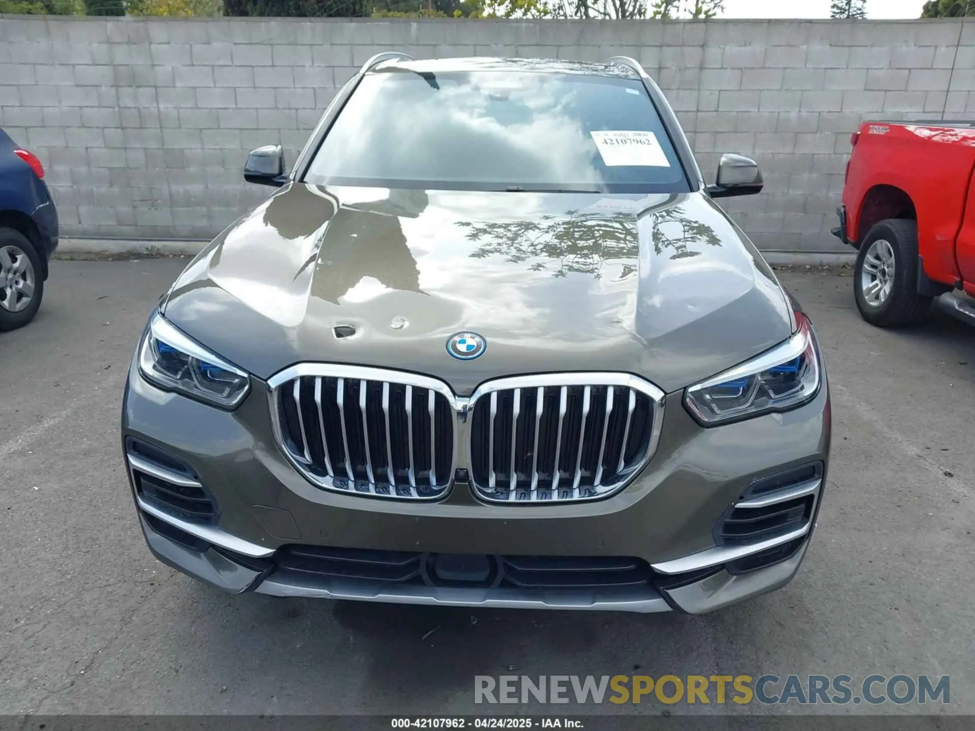 11 Фотография поврежденного автомобиля 5UXTA6C08N9J38265 BMW X5 PHEV 2022