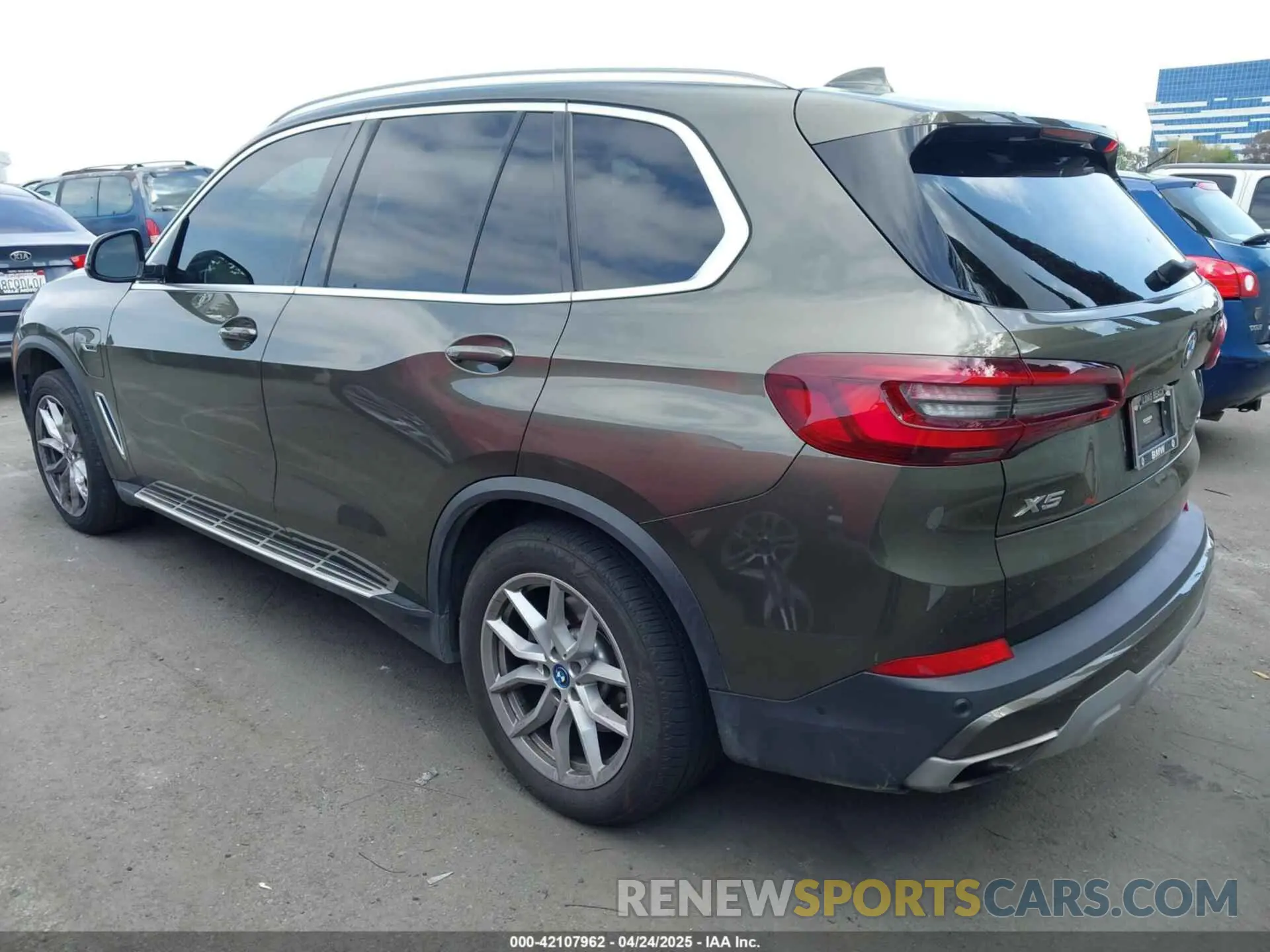 3 Фотография поврежденного автомобиля 5UXTA6C08N9J38265 BMW X5 PHEV 2022