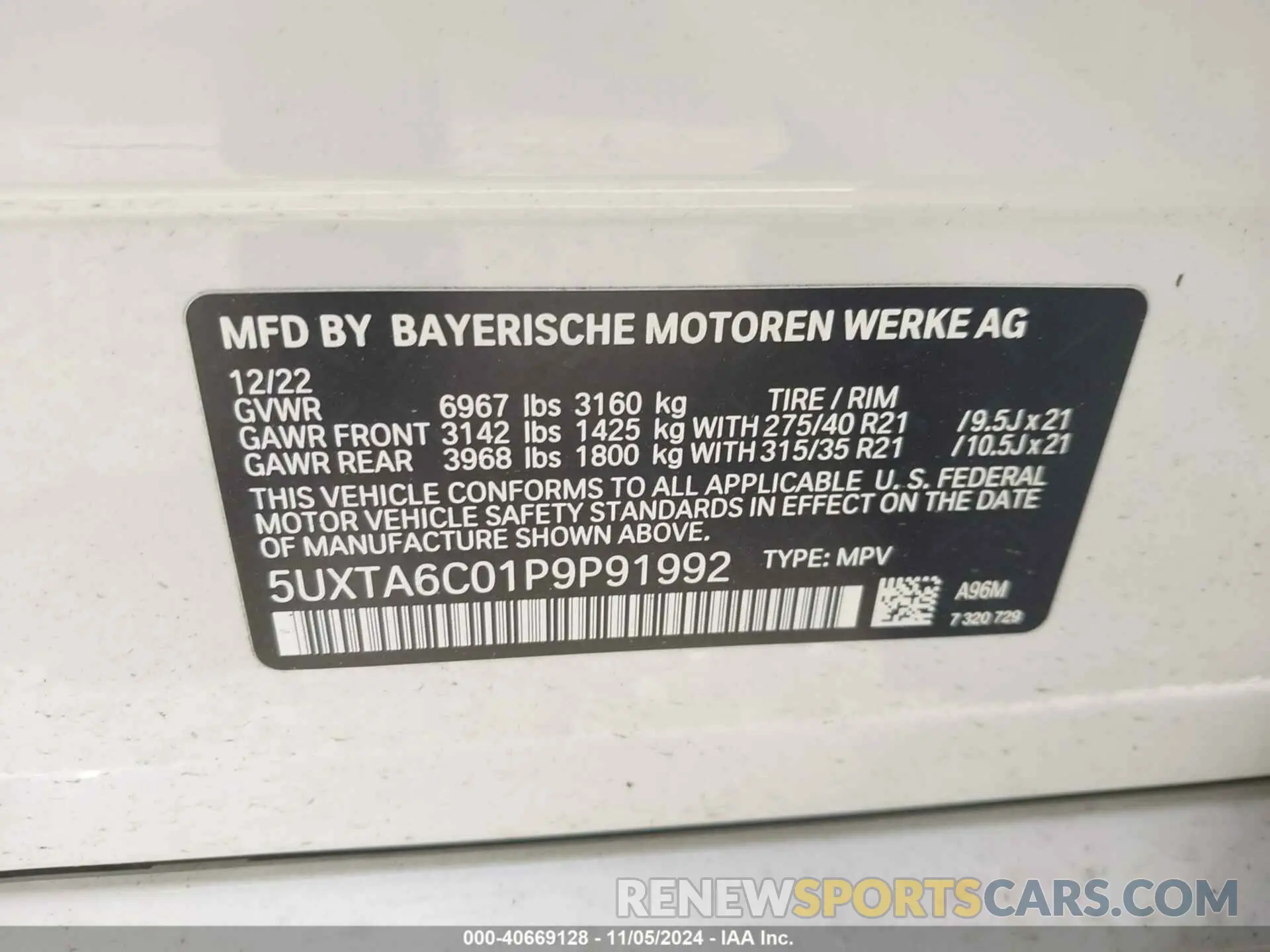 9 Photograph of a damaged car 5UXTA6C01P9P91992 BMW X5 PHEV 2023