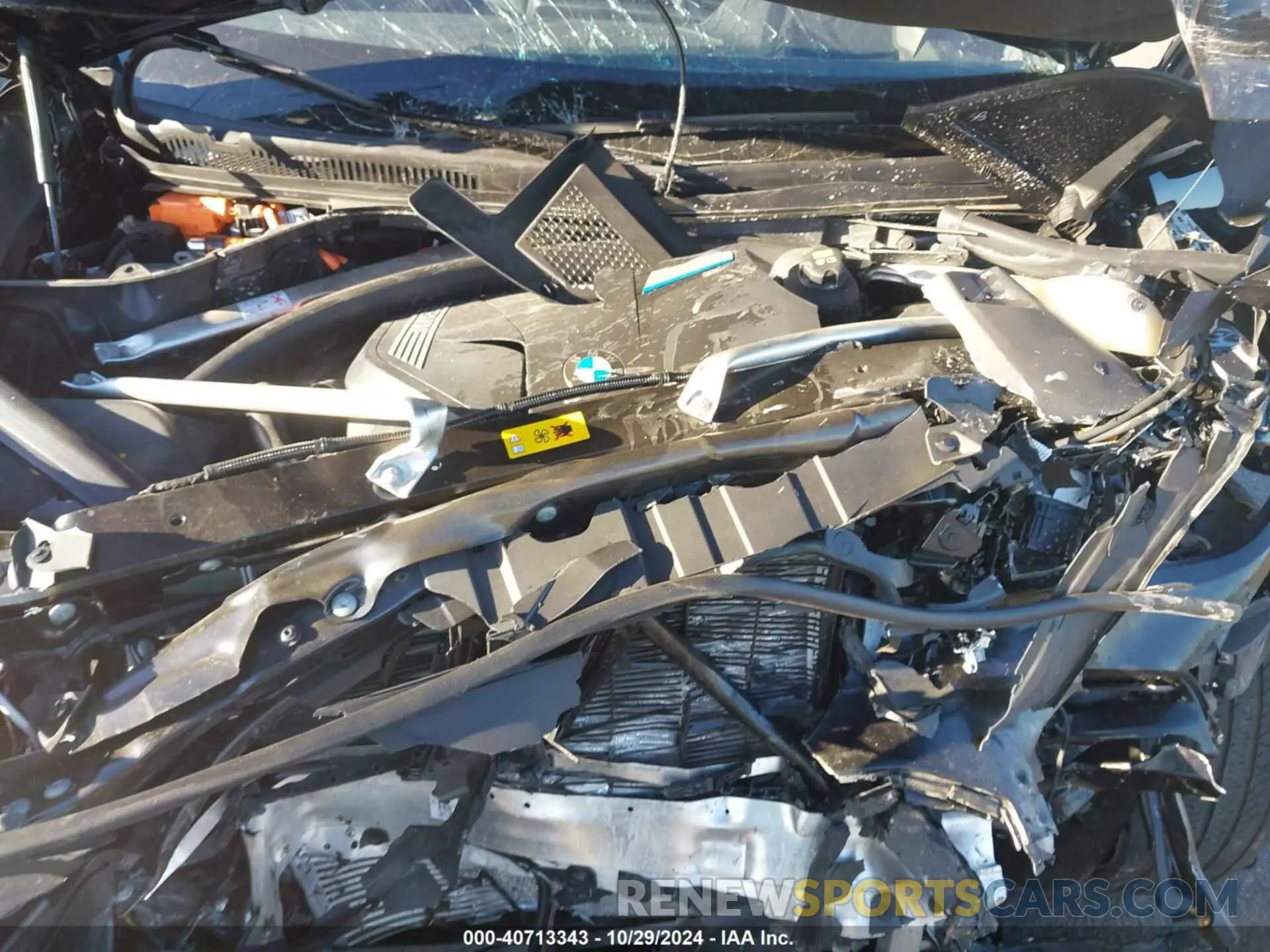 10 Фотография поврежденного автомобиля 5UXTA6C02P9P59732 BMW X5 PHEV 2023