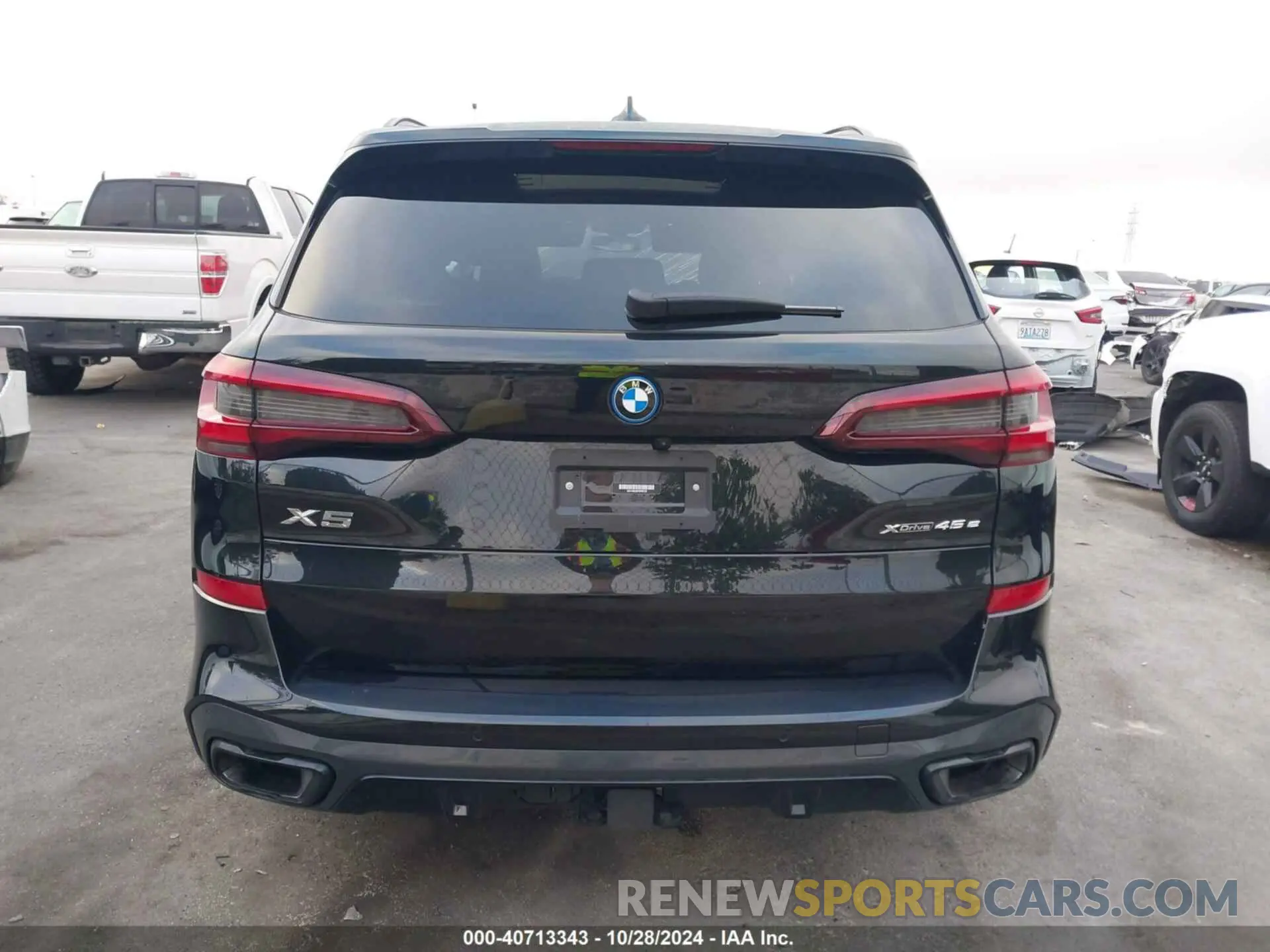 15 Фотография поврежденного автомобиля 5UXTA6C02P9P59732 BMW X5 PHEV 2023