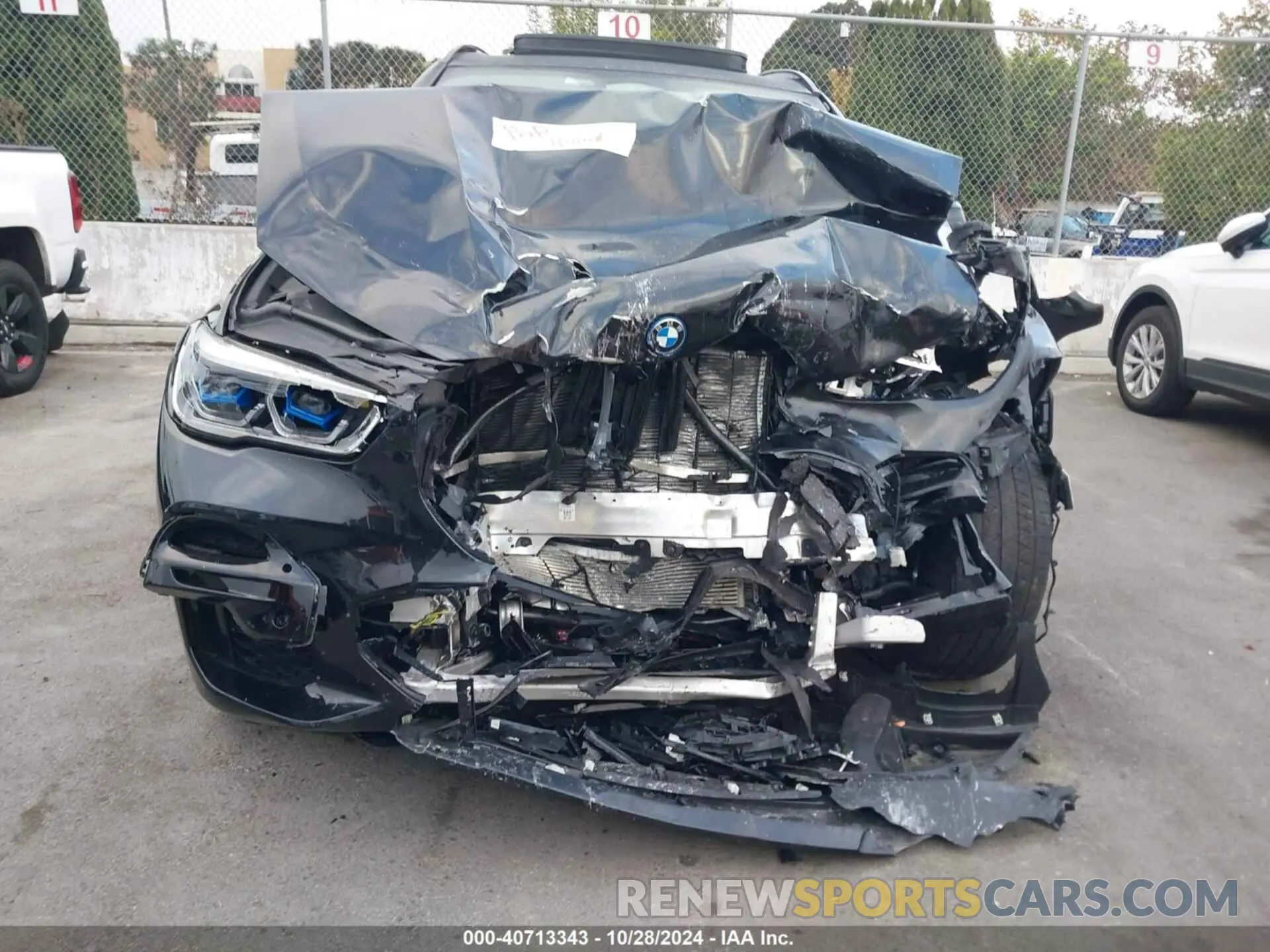 16 Фотография поврежденного автомобиля 5UXTA6C02P9P59732 BMW X5 PHEV 2023