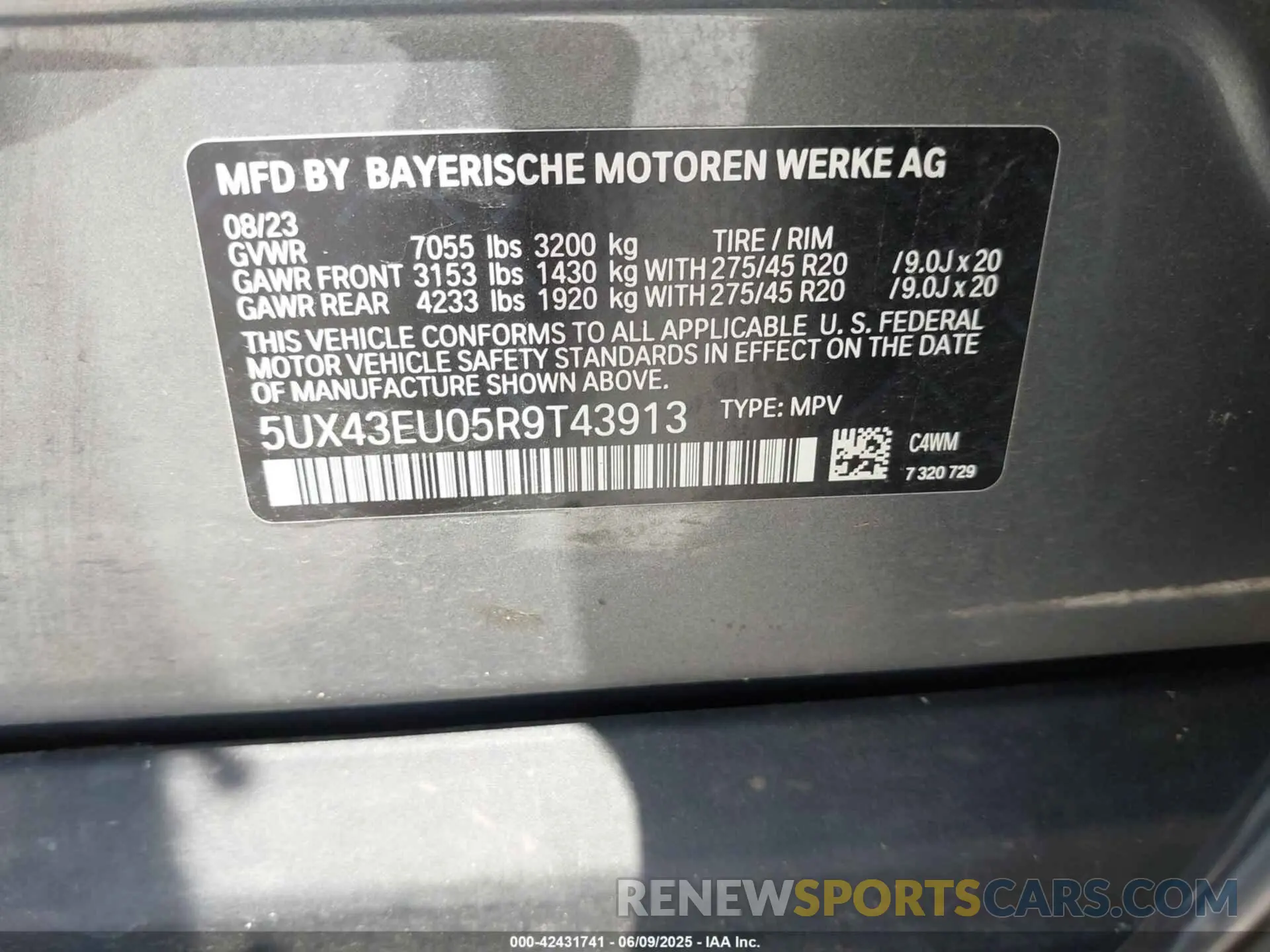 9 Photograph of a damaged car 5UX43EU05R9T43913 BMW X5 PHEV 2024