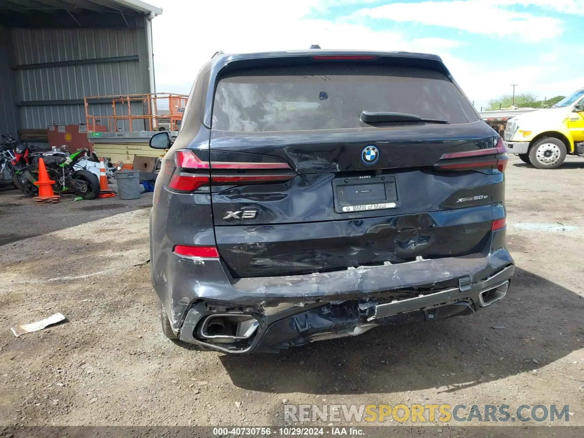 17 Photograph of a damaged car 5UX43EU07R9U37078 BMW X5 PHEV 2024