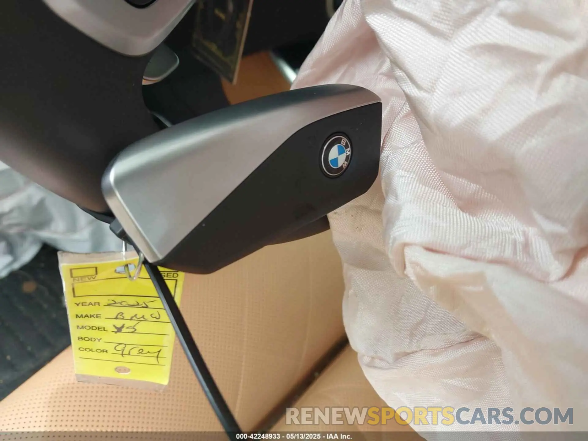 11 Photograph of a damaged car 5UX43EU02S9Y89879 BMW X5 PHEV 2025