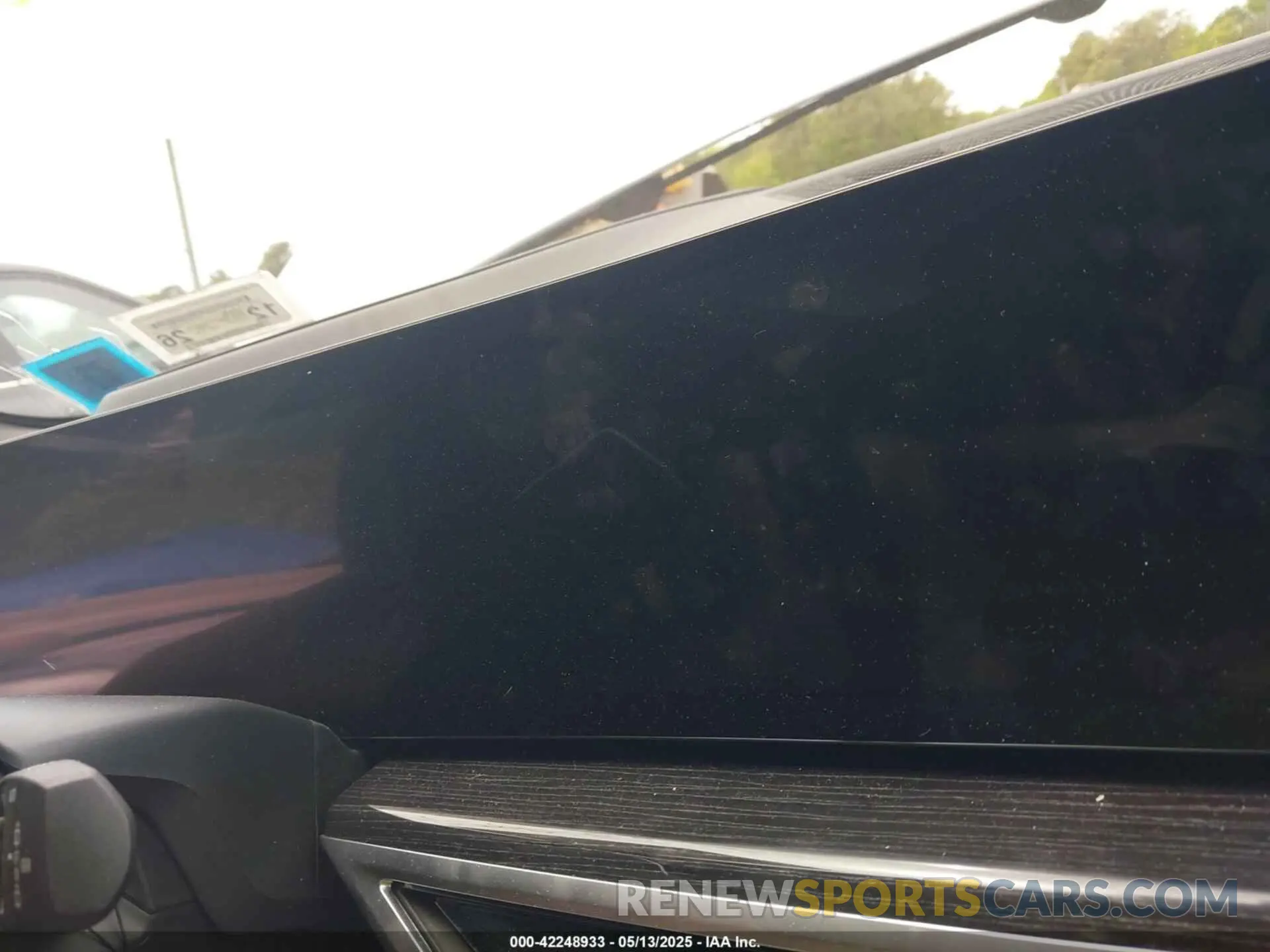 7 Photograph of a damaged car 5UX43EU02S9Y89879 BMW X5 PHEV 2025