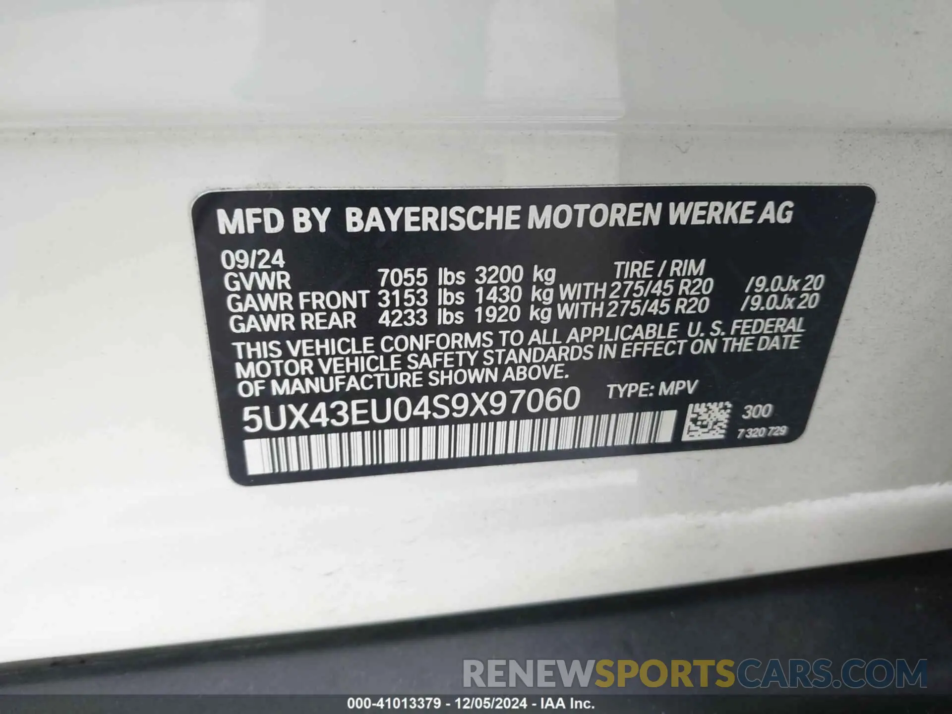 9 Фотография поврежденного автомобиля 5UX43EU04S9X97060 BMW X5 PHEV 2025