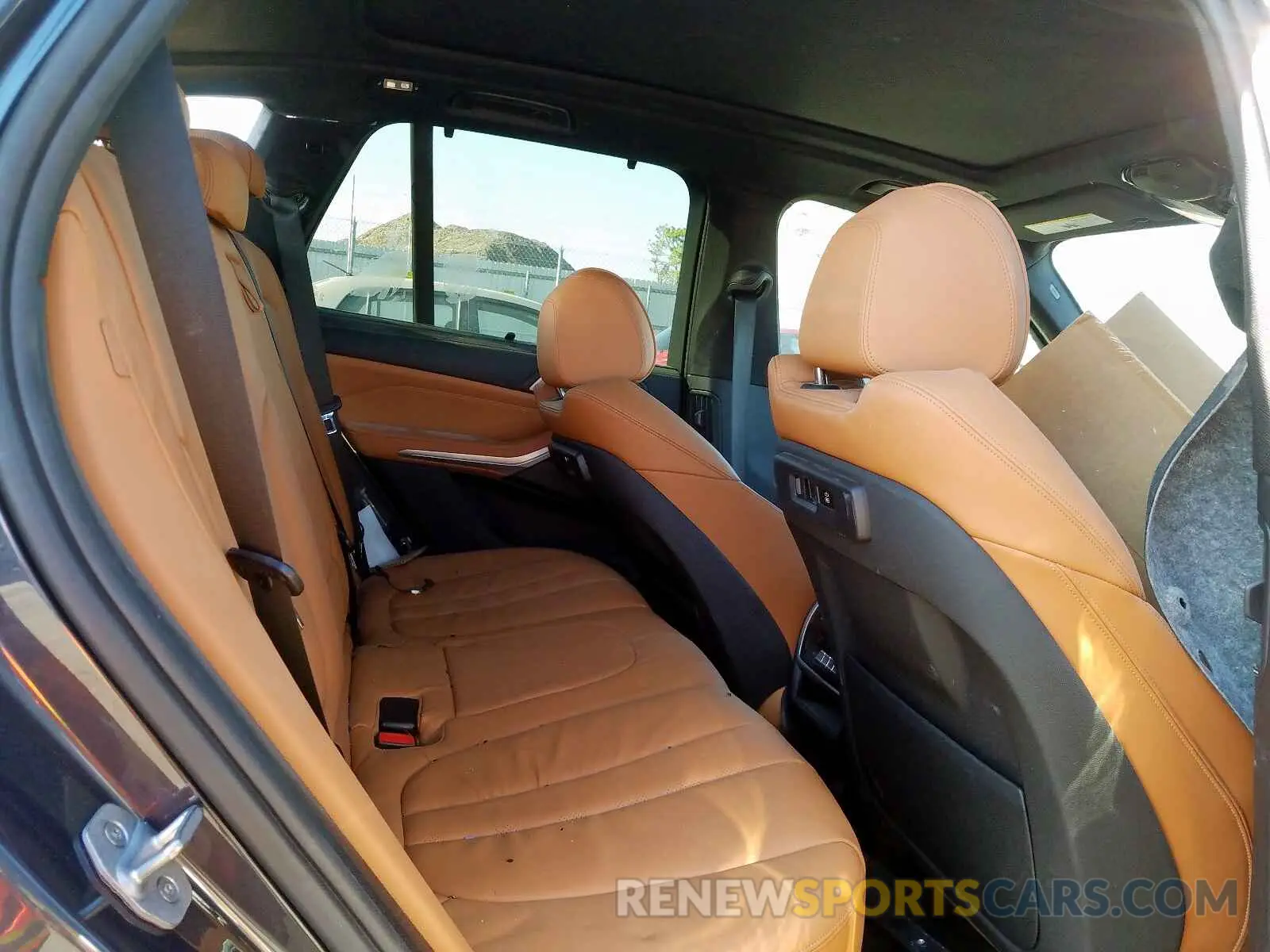 6 Фотография поврежденного автомобиля 5UXCR6C54KLL21746 BMW X5 XDRIVE4 2019