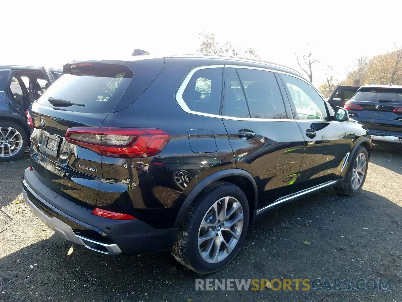 4 Photograph of a damaged car 5UXCR6C56KLL40153 BMW X5 XDRIVE4 2019