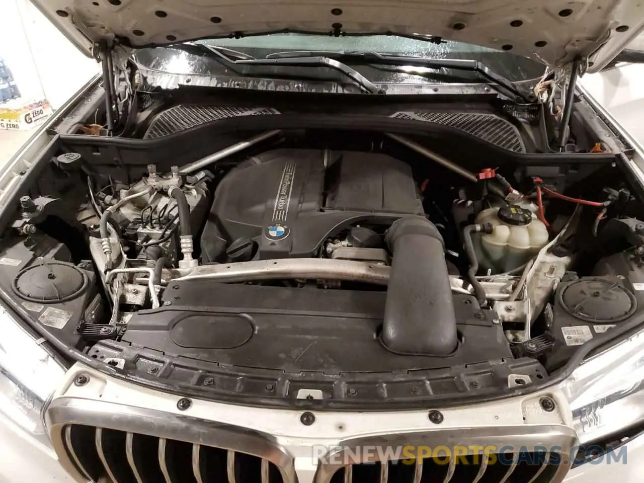 12 Photograph of a damaged car 5UXKU2C52K0Z65671 BMW X6 2019