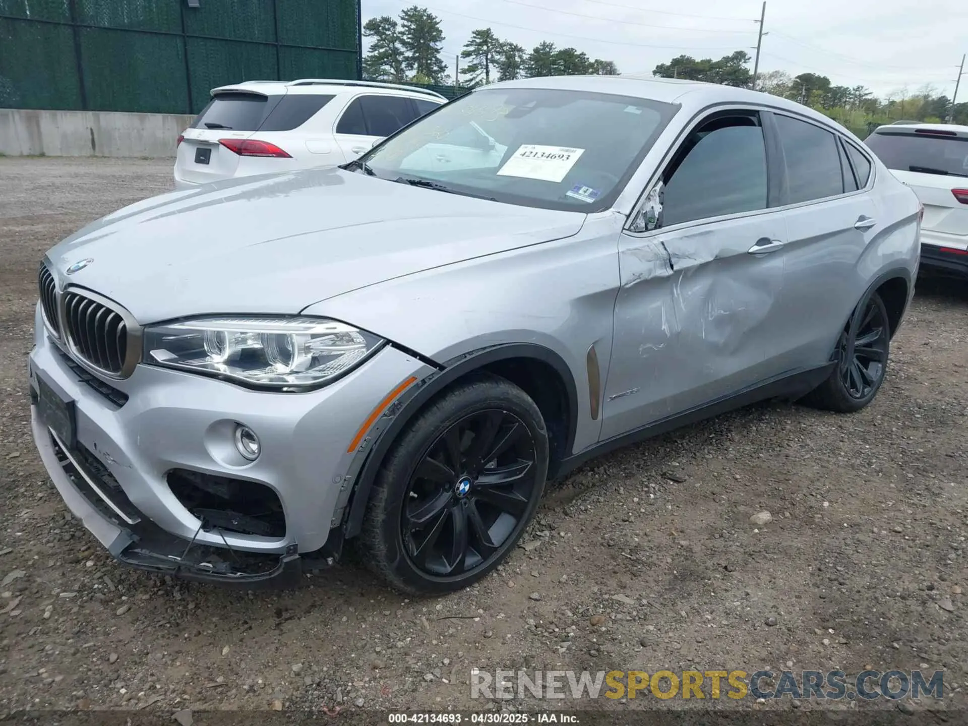 2 Photograph of a damaged car 5UXKU2C55K0Z65745 BMW X6 2019