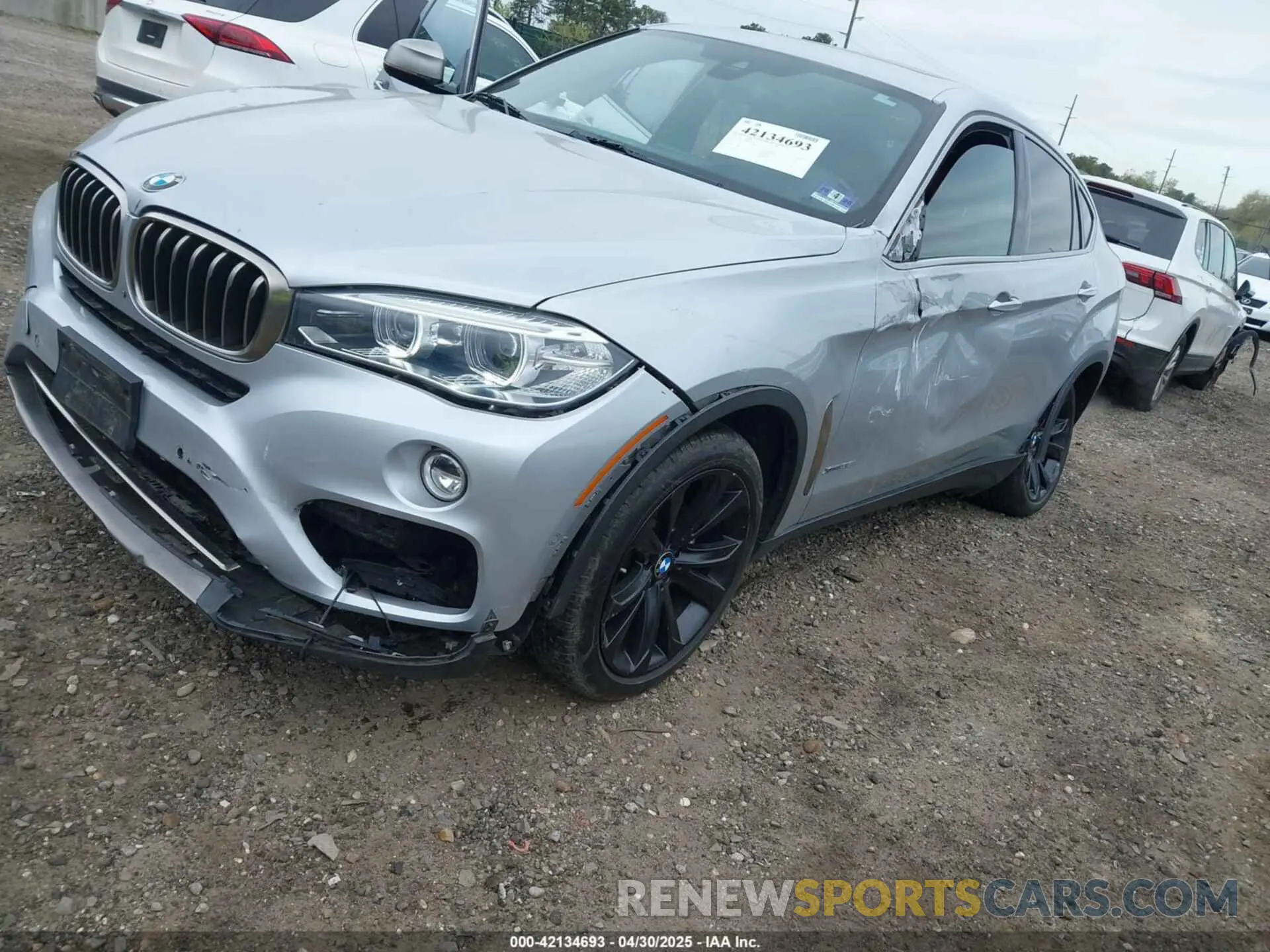 6 Photograph of a damaged car 5UXKU2C55K0Z65745 BMW X6 2019