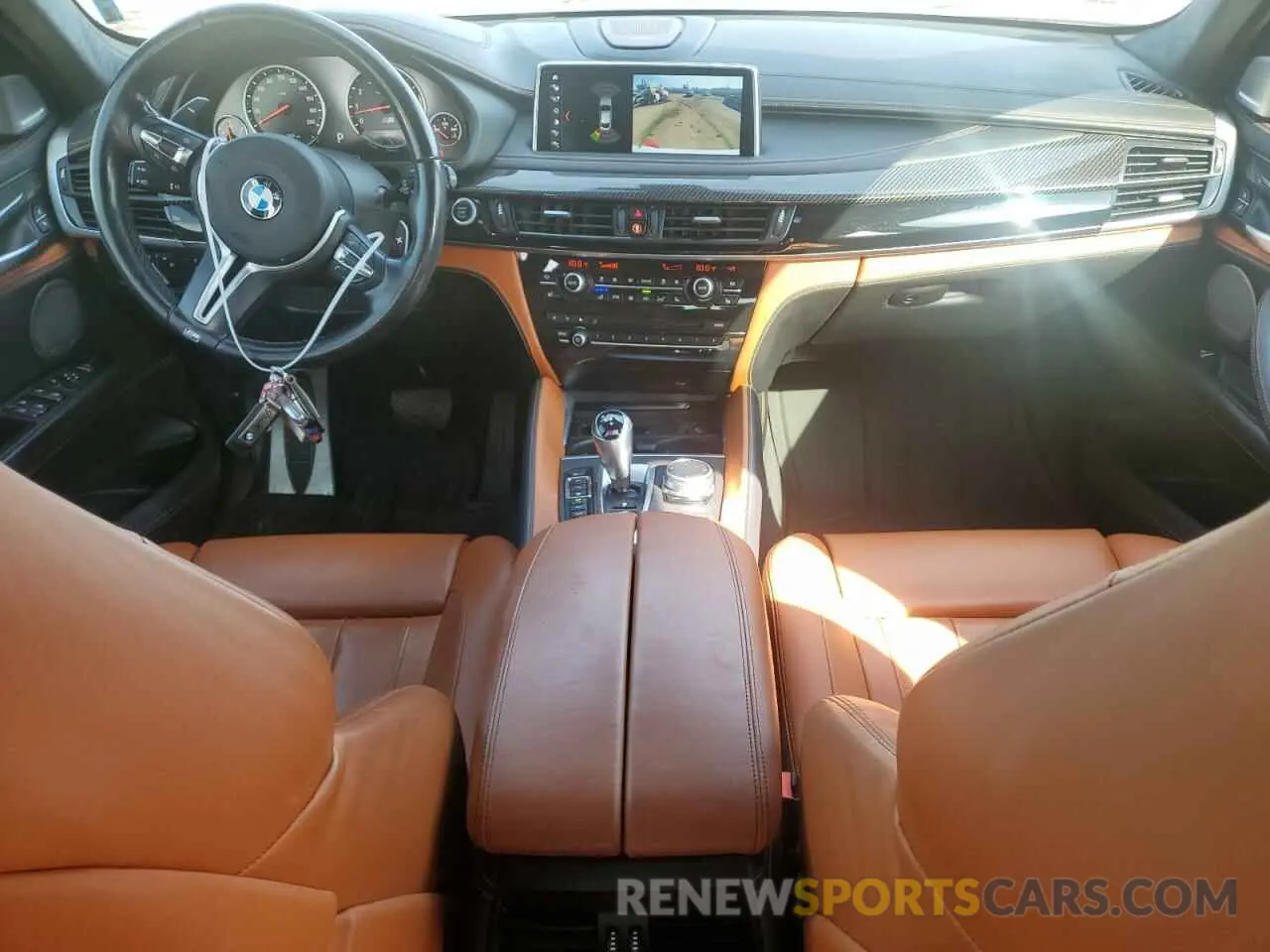 8 Photograph of a damaged car 5YMKW8C51K0Y75093 BMW X6 2019