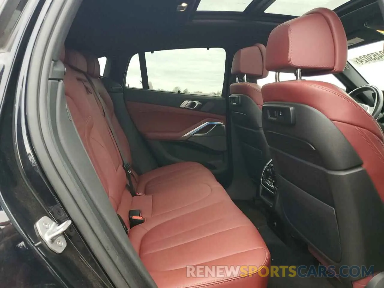 11 Фотография поврежденного автомобиля 5UXCY6C06L9B96273 BMW X6 2020