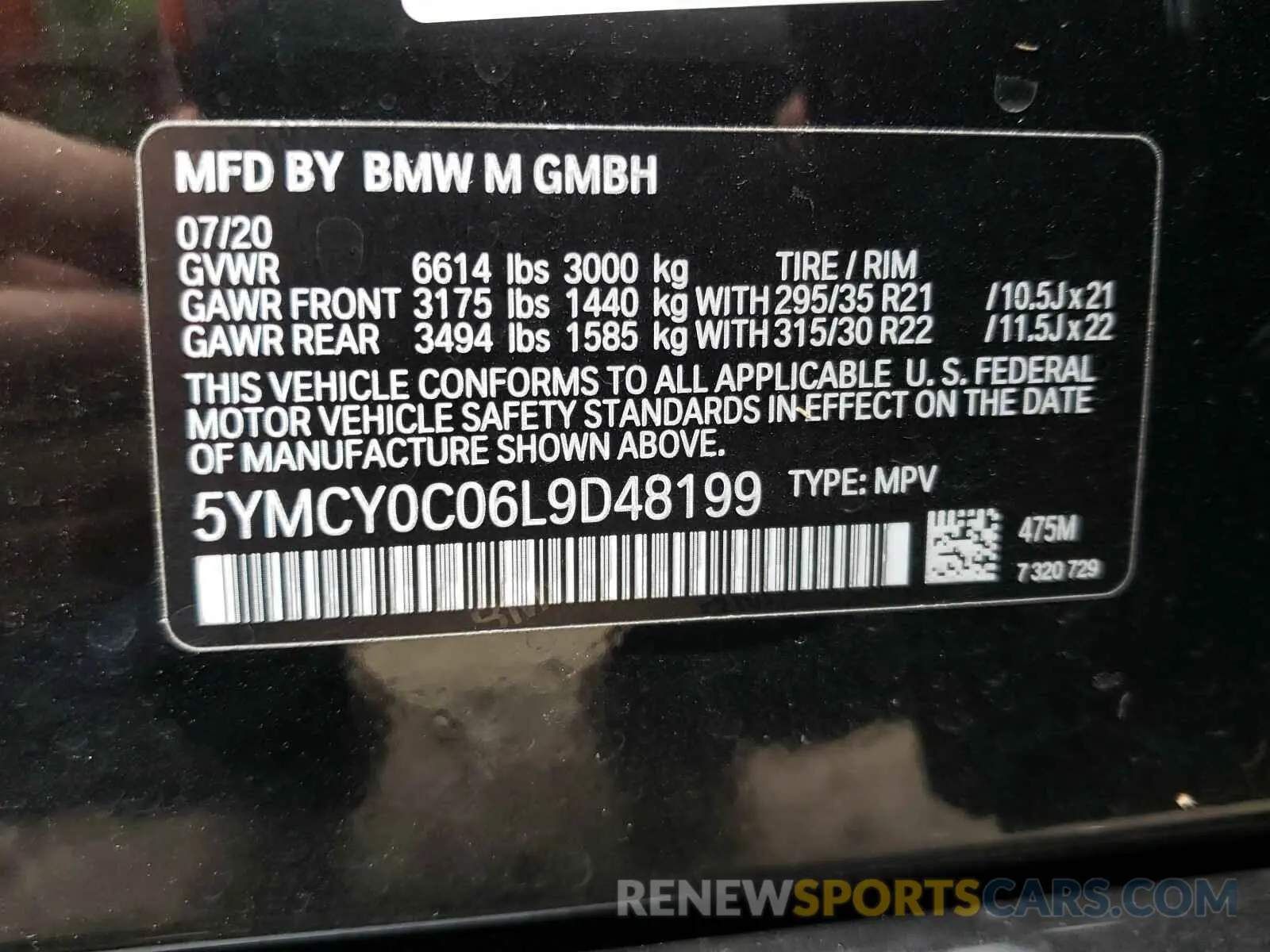10 Photograph of a damaged car 5YMCY0C06L9D48199 BMW X6 2020