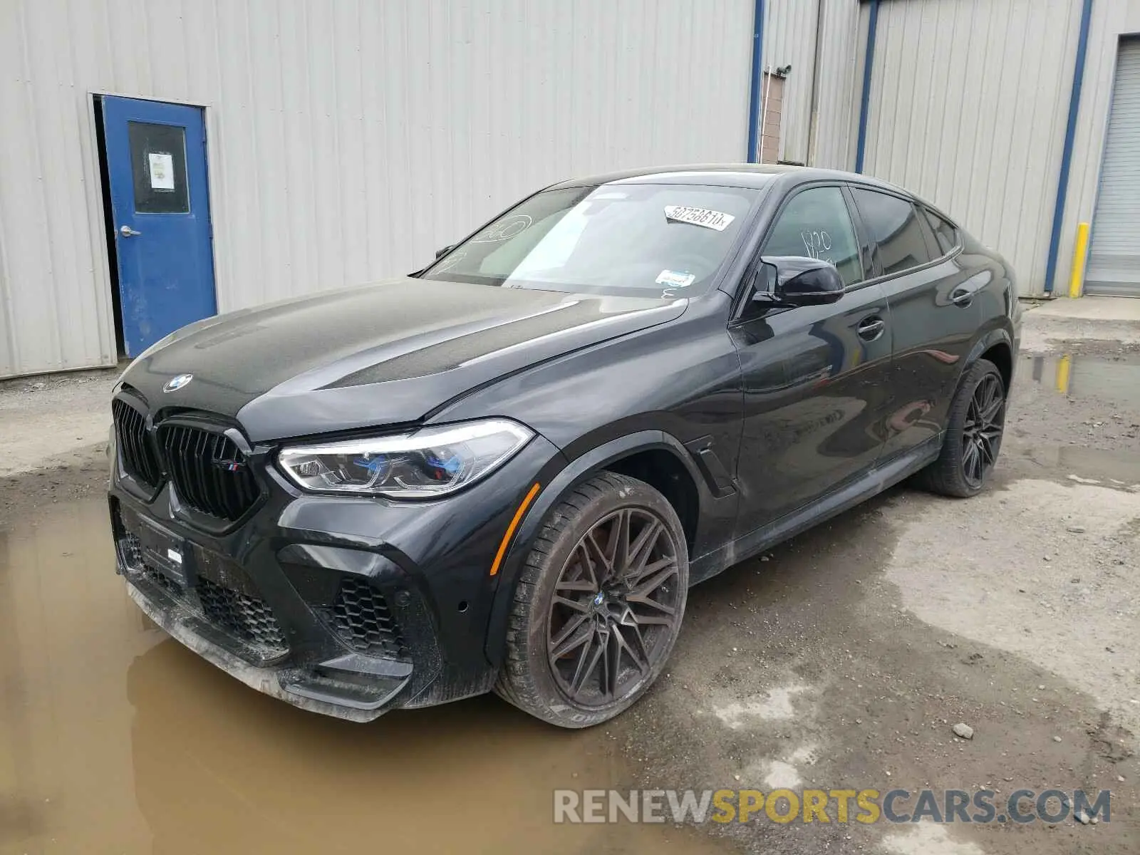 2 Photograph of a damaged car 5YMCY0C06L9D48199 BMW X6 2020