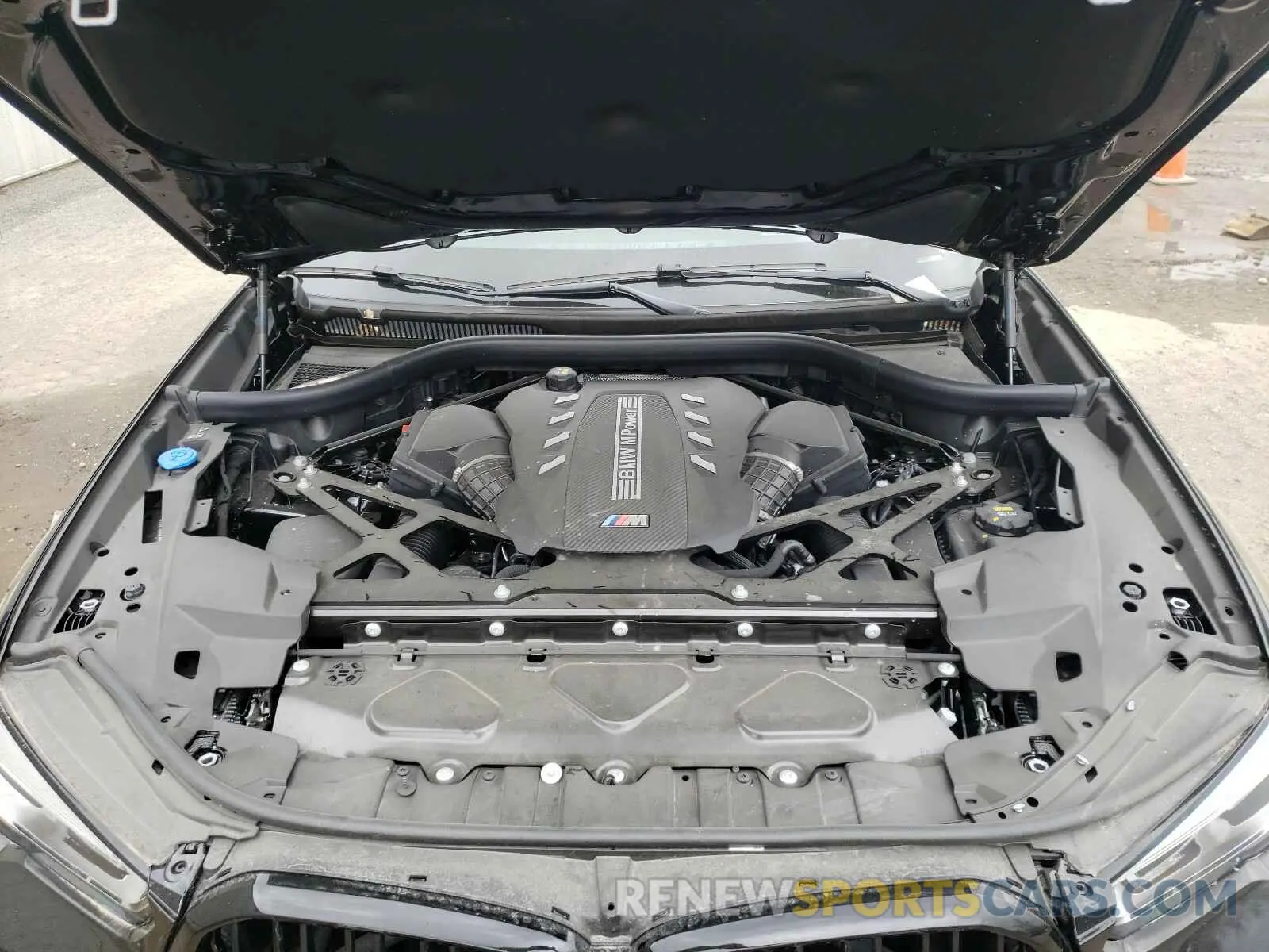 7 Photograph of a damaged car 5YMCY0C06L9D48199 BMW X6 2020