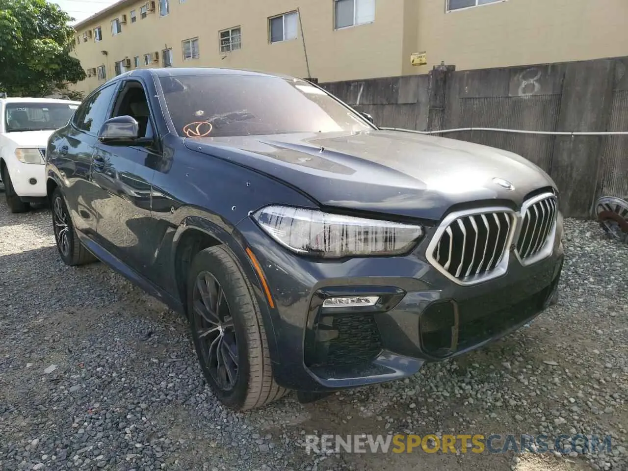 1 Photograph of a damaged car 5UXCY4C05M9G75239 BMW X6 2021