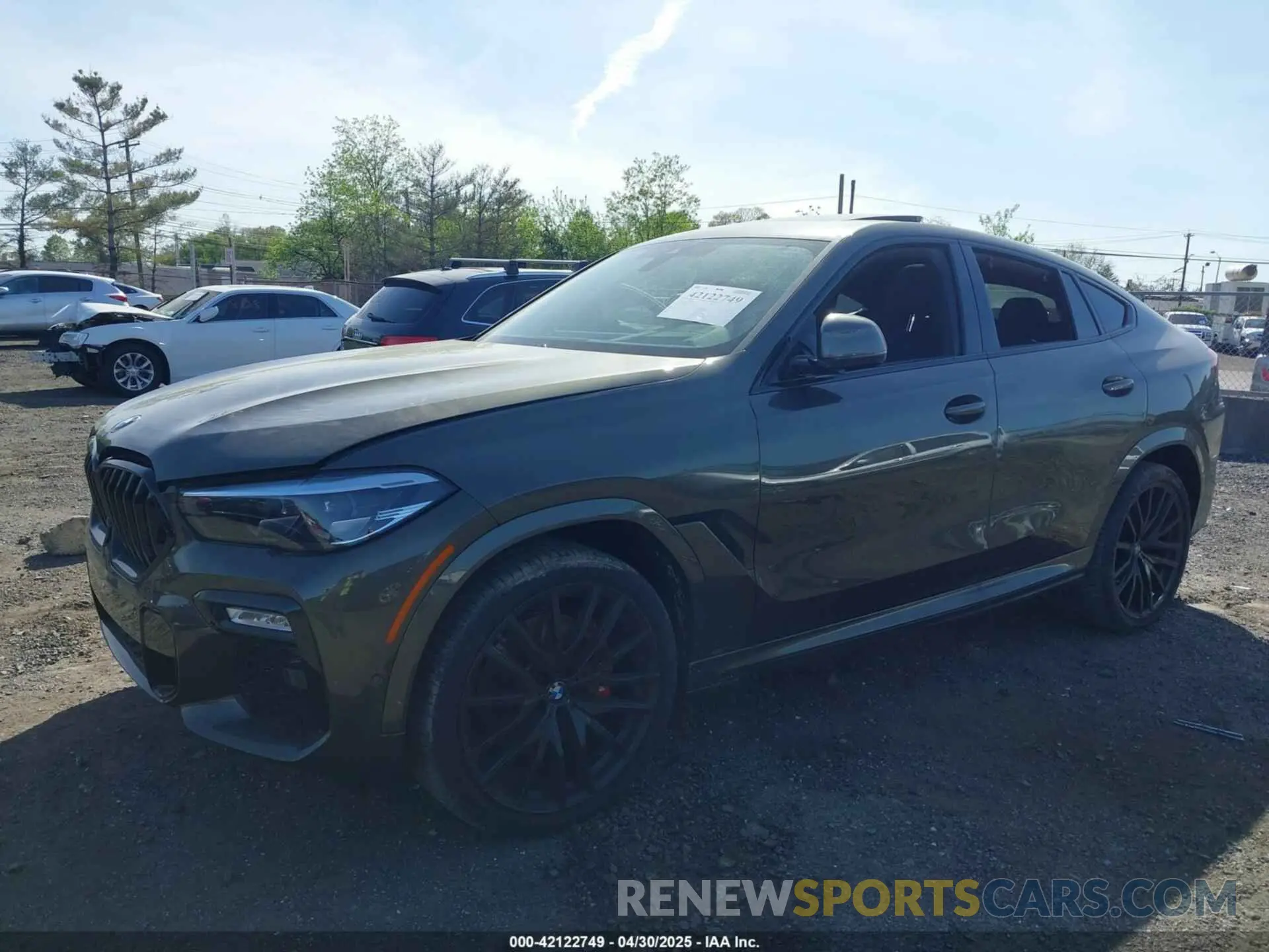 2 Photograph of a damaged car 5UXCY4C06M9F26841 BMW X6 2021