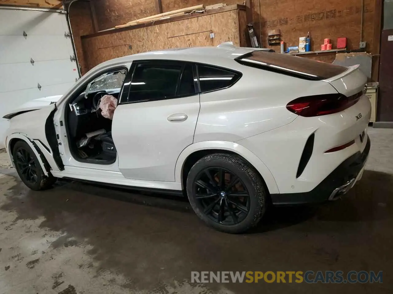 2 Фотография поврежденного автомобиля 5UXCY6C00M9F16608 BMW X6 2021