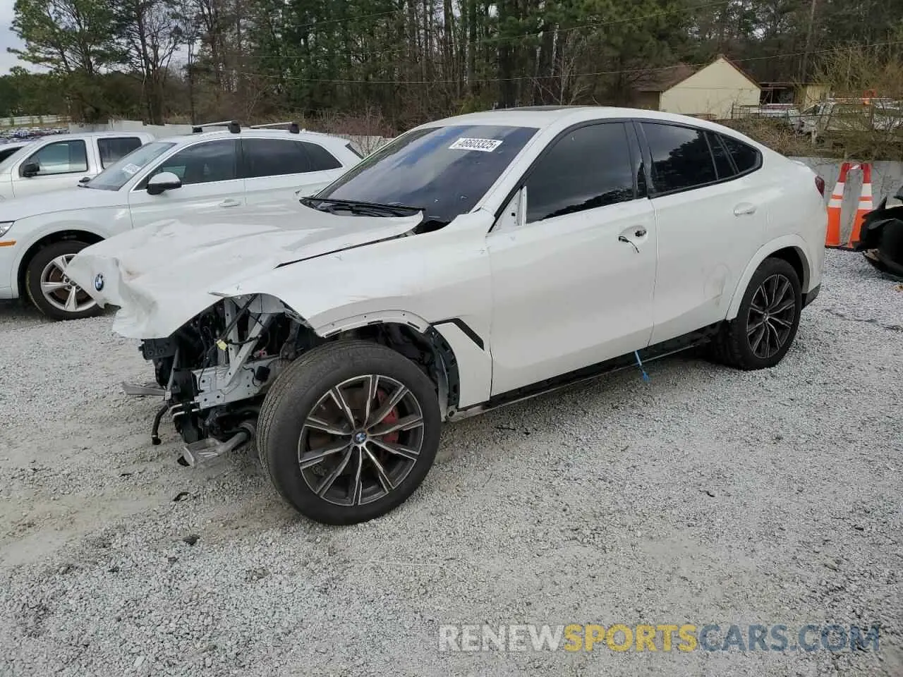 1 Photograph of a damaged car 5UXCY6C01M9H63412 BMW X6 2021