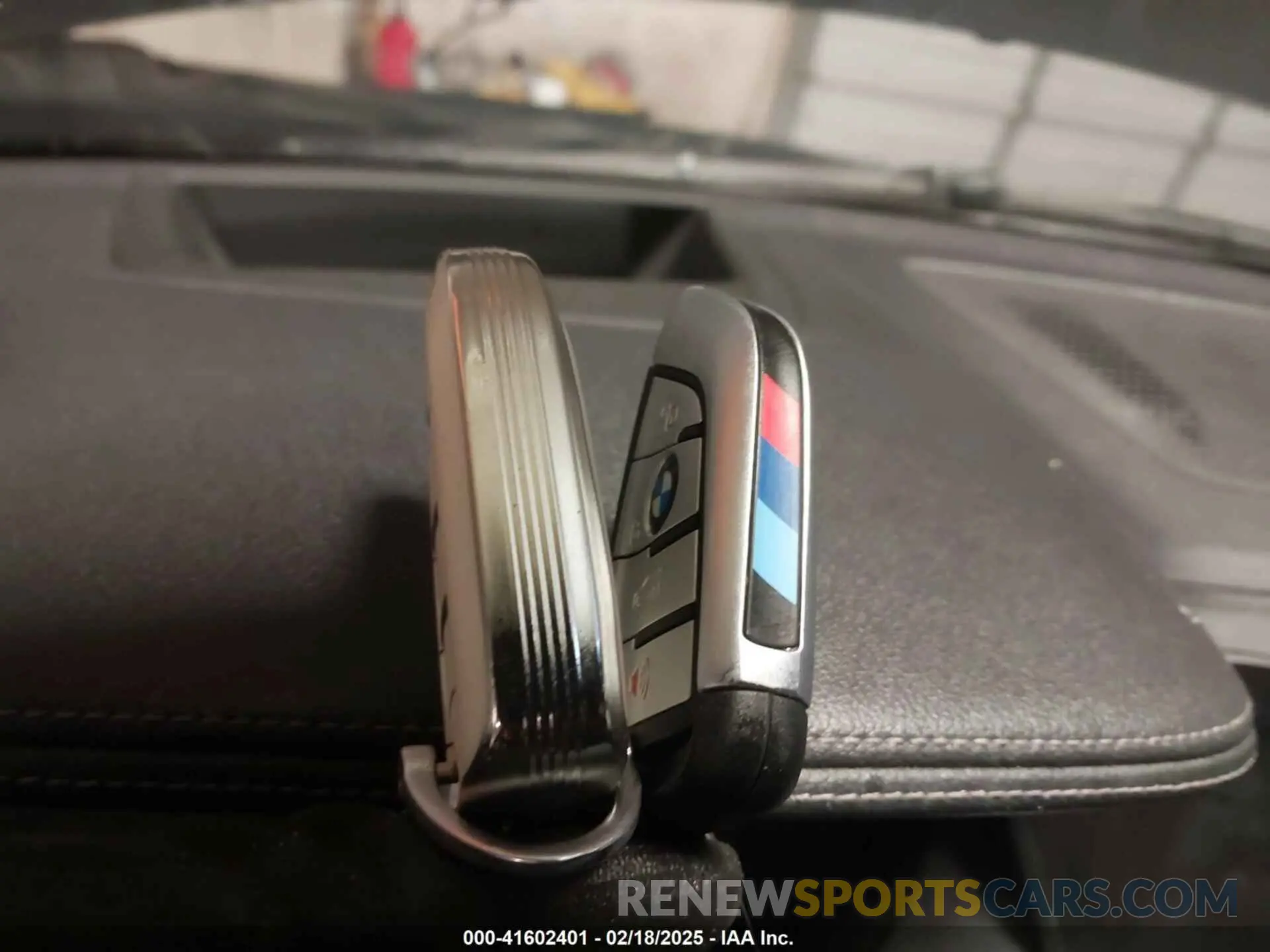 11 Фотография поврежденного автомобиля 5UXCY6C03M9E61703 BMW X6 2021