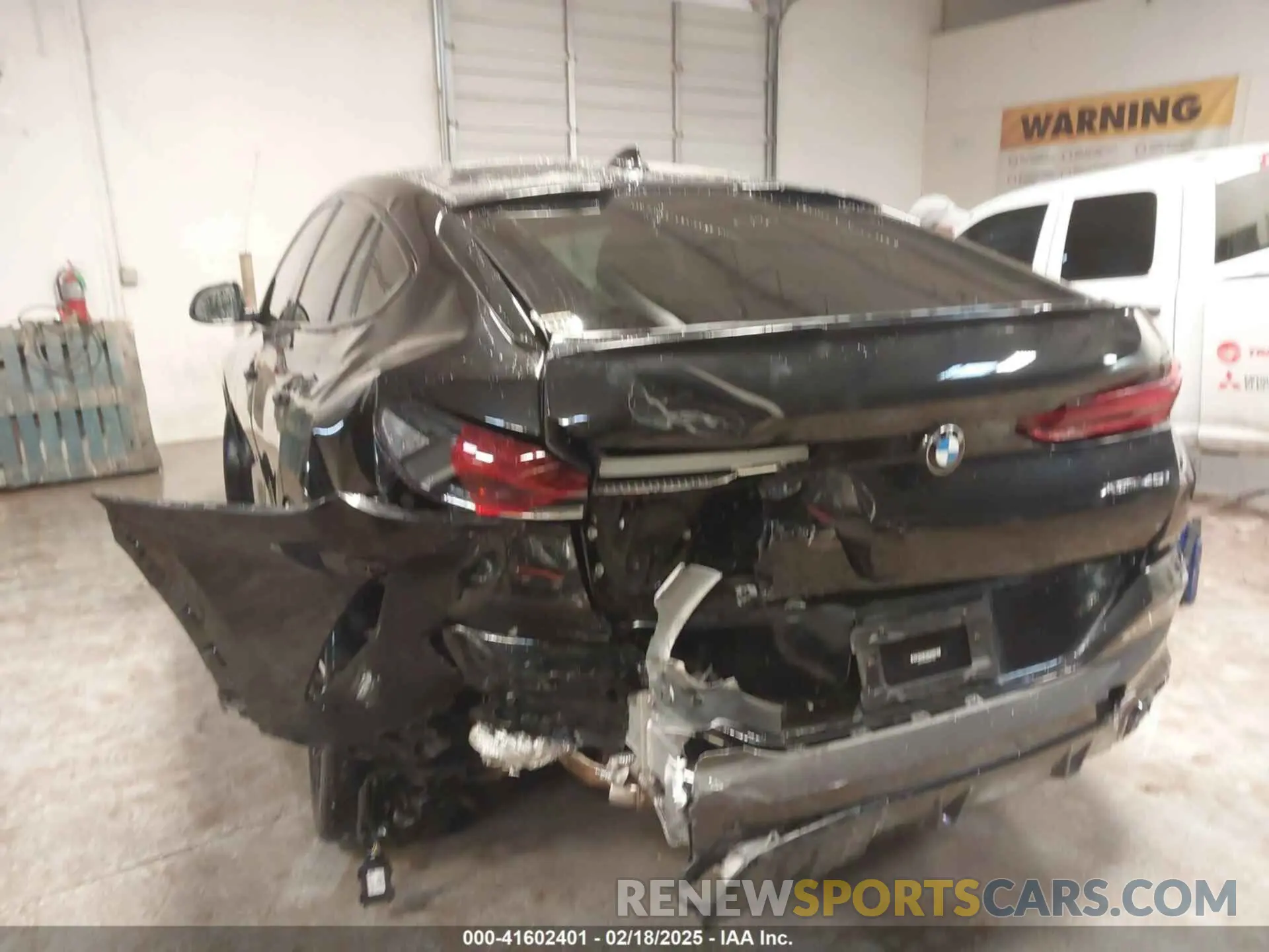6 Фотография поврежденного автомобиля 5UXCY6C03M9E61703 BMW X6 2021