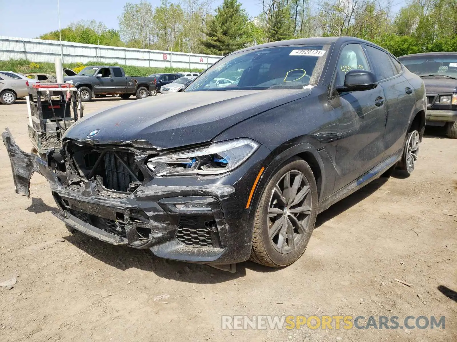 2 Photograph of a damaged car 5UXCY6C03M9F28154 BMW X6 2021