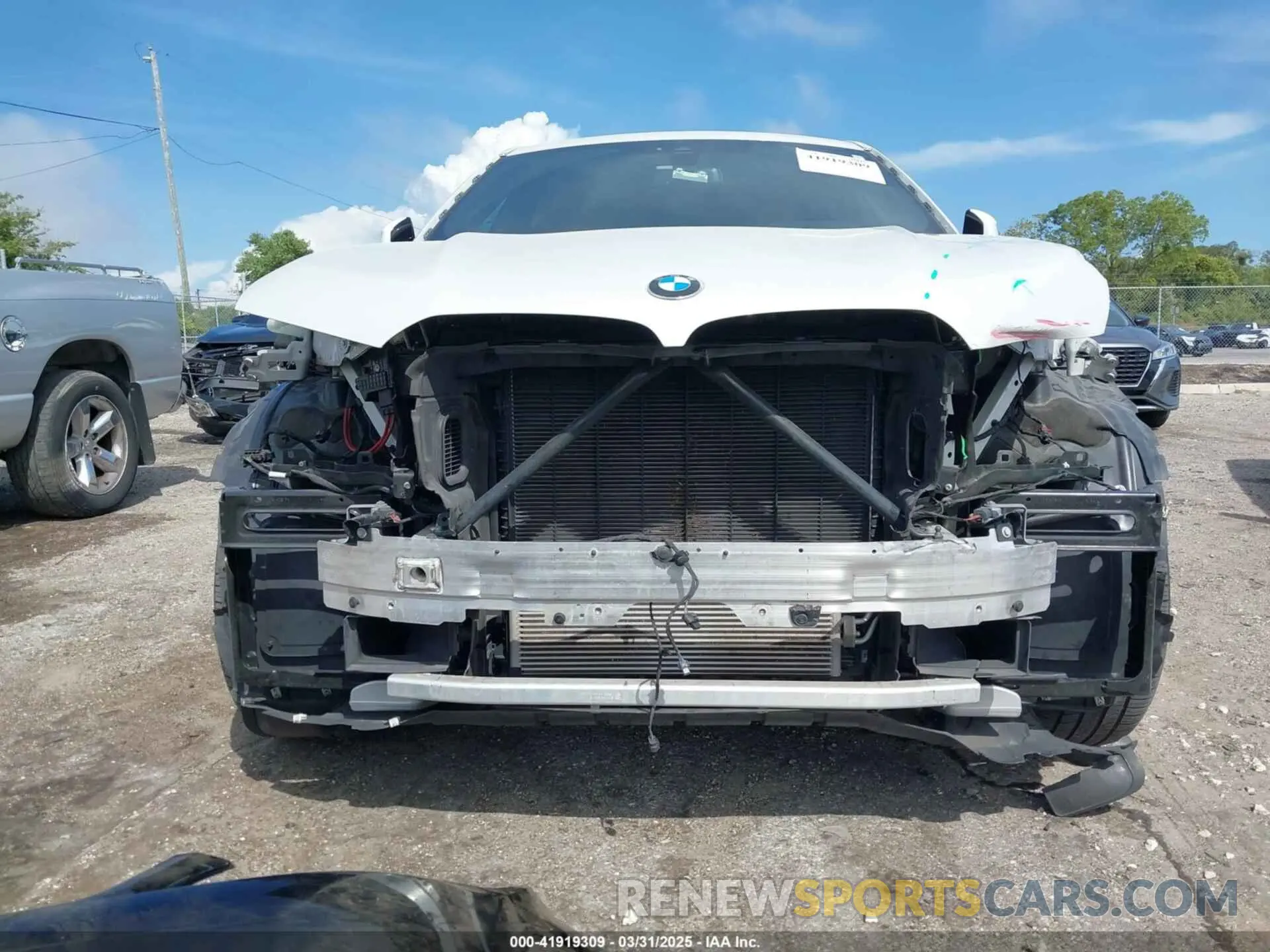 13 Фотография поврежденного автомобиля 5UXCY6C03M9G71475 BMW X6 2021