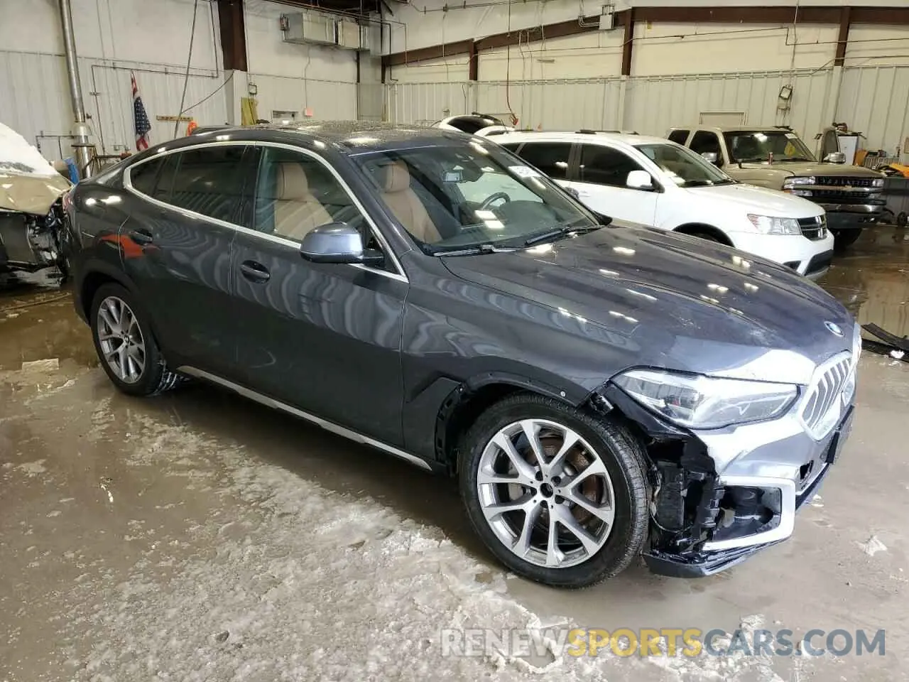 4 Фотография поврежденного автомобиля 5UXCY6C07M9G36292 BMW X6 2021
