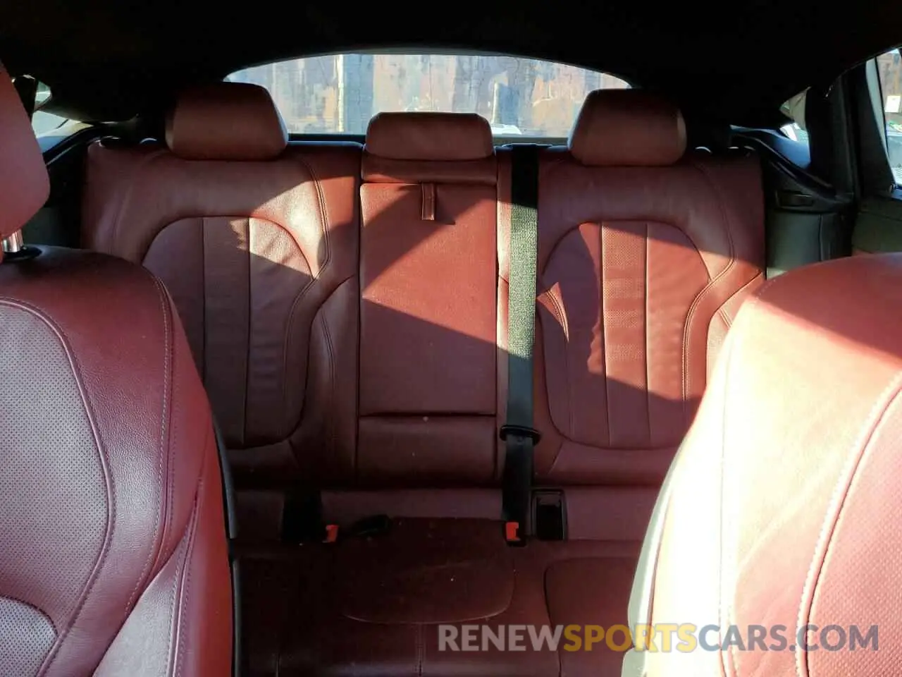 10 Фотография поврежденного автомобиля 5UXCY8C06M9E70553 BMW X6 2021
