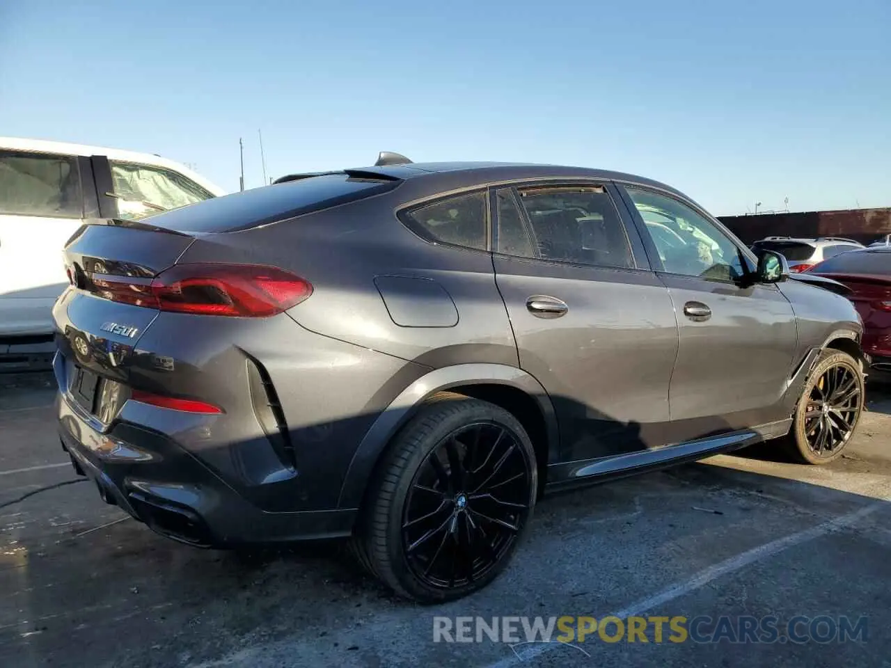 3 Фотография поврежденного автомобиля 5UXCY8C06M9E70553 BMW X6 2021