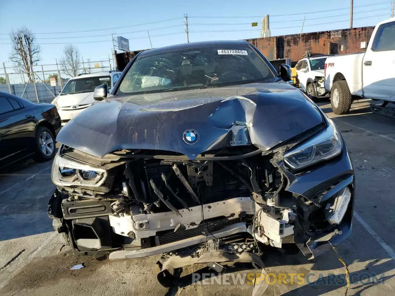 5 Фотография поврежденного автомобиля 5UXCY8C06M9E70553 BMW X6 2021