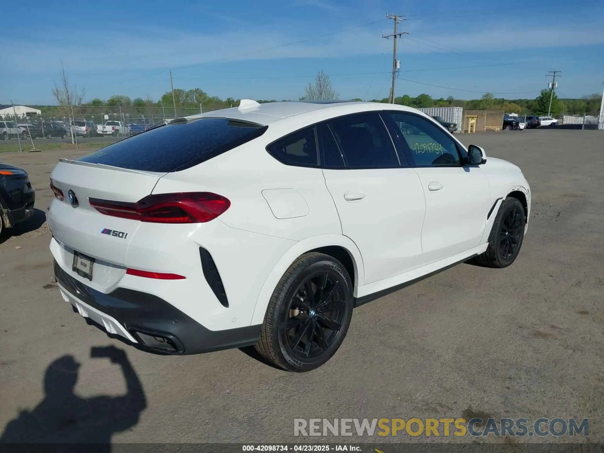 4 Фотография поврежденного автомобиля 5UXCY8C07M9E09762 BMW X6 2021